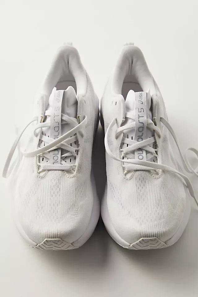 ASICS Novablast 5 Sneakers Product Image