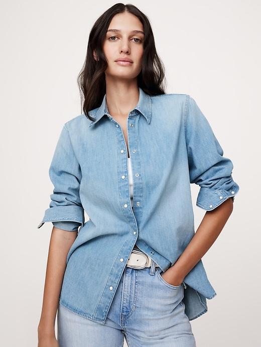 The Everyday Denim Western Shirt Product Image