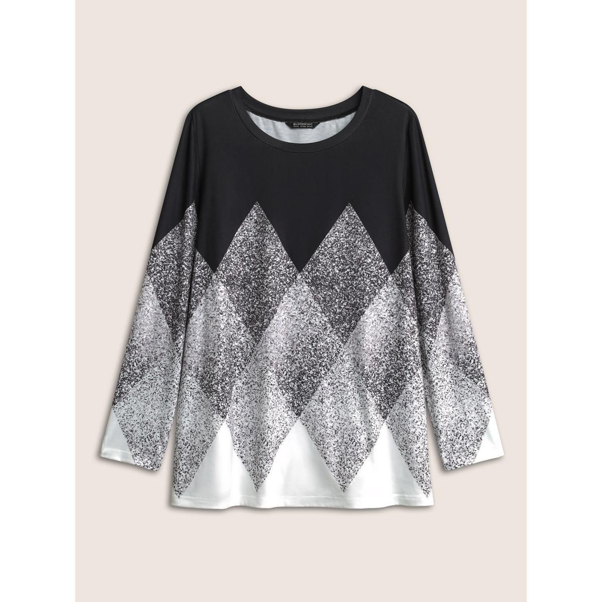 Plus Size Geometric Ombre Contrast Round Neck T-shirt Black Women Casual Non Ombre Round Neck Everyday T-shirts BloomChic 12/L Product Image