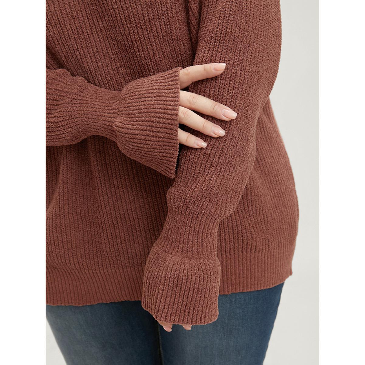 Plus Size Solid Pointelle Knit Round Neck Bell Sleeve Knit Top Bronze Women Casual Loose Long Sleeve Dailywear Pullovers BloomChic 28/5X Product Image