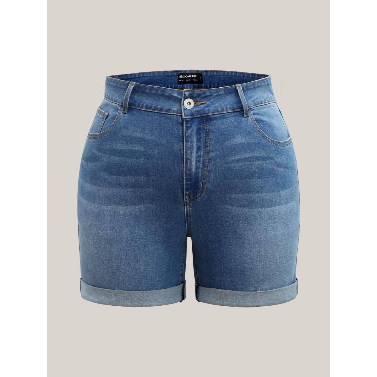 Plus Size Stretchy Roll Hem Denim Shorts Women Denimlightblue Medium stretch Everyday-Casual Slanted pocket Denim Shorts BloomChic 22/3X Product Image