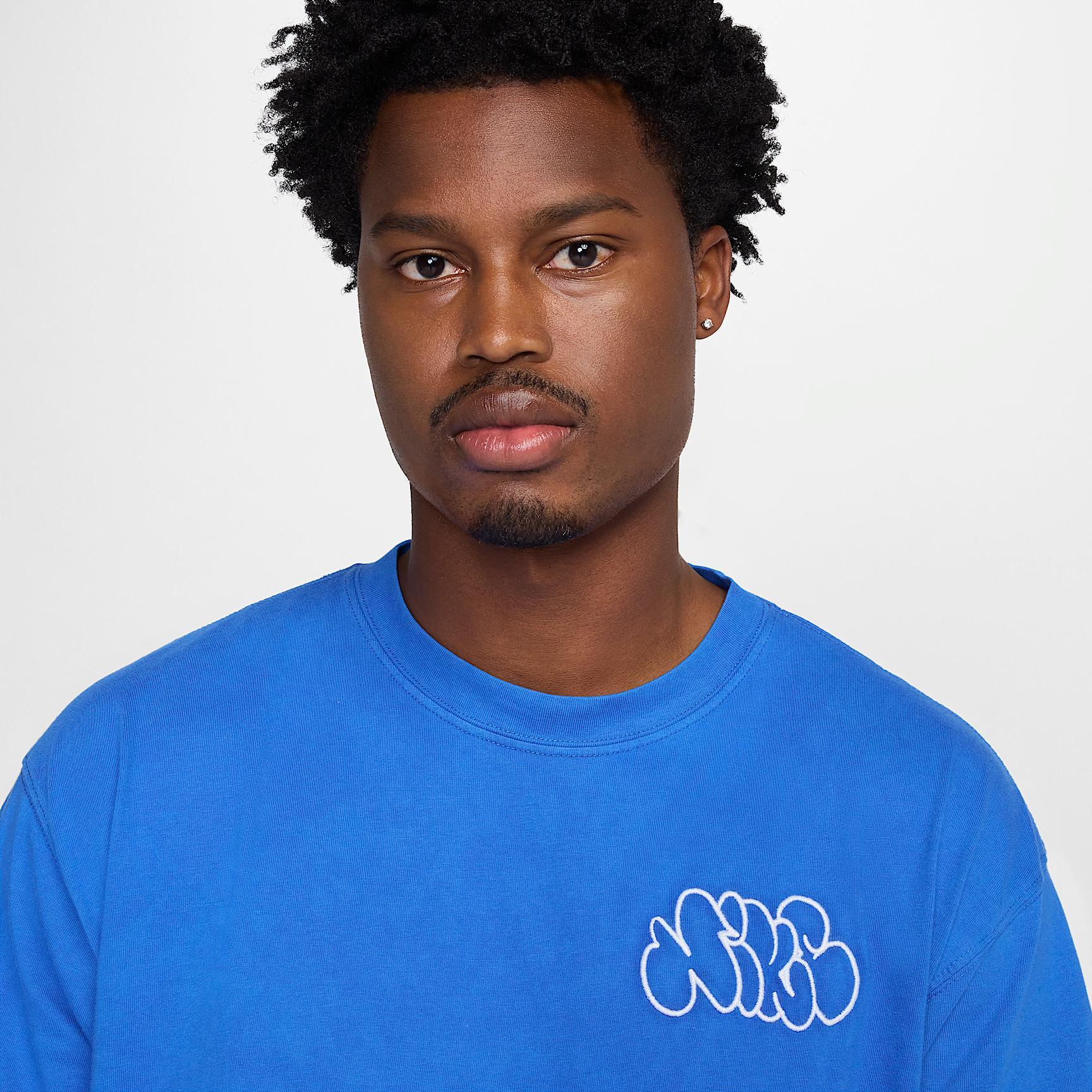 Nike Men's Max90 Basketball T-Shirt Product Image