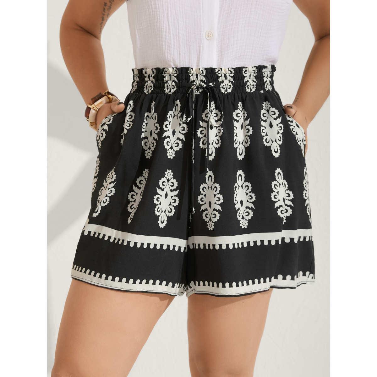 Plus Size Boho Print Wide-Leg Shorts Women BlackFlower Resort Contrast Wide Leg Vacation Shorts BloomChic 14-16/1X Product Image