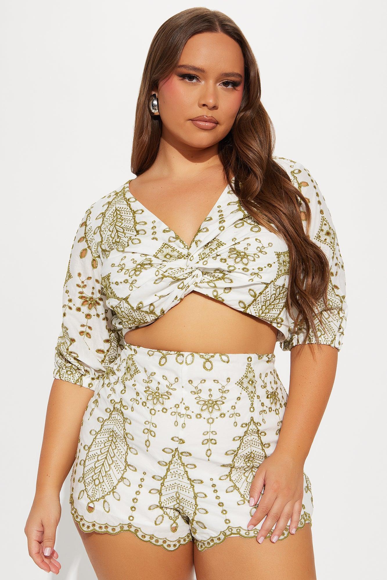 Leia Eyelet Short Set - White/combo Product Image