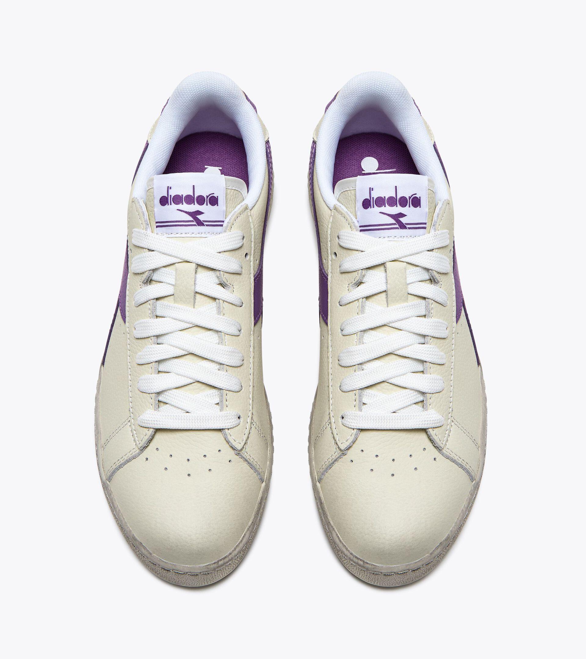GAME L LOW WAXED Product Image