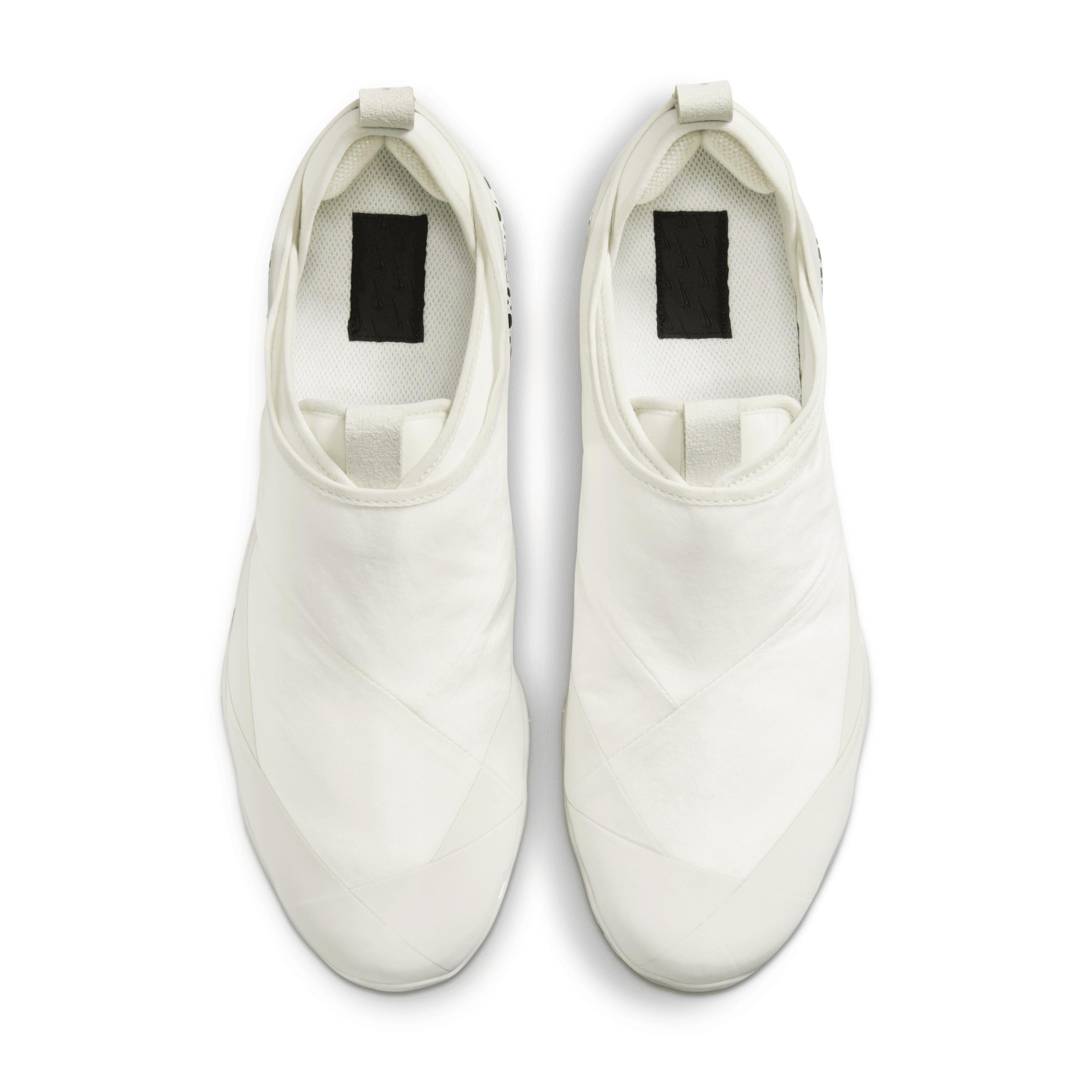 Nike Men's Air VaporMax Moc Roam Electric Shoes Product Image