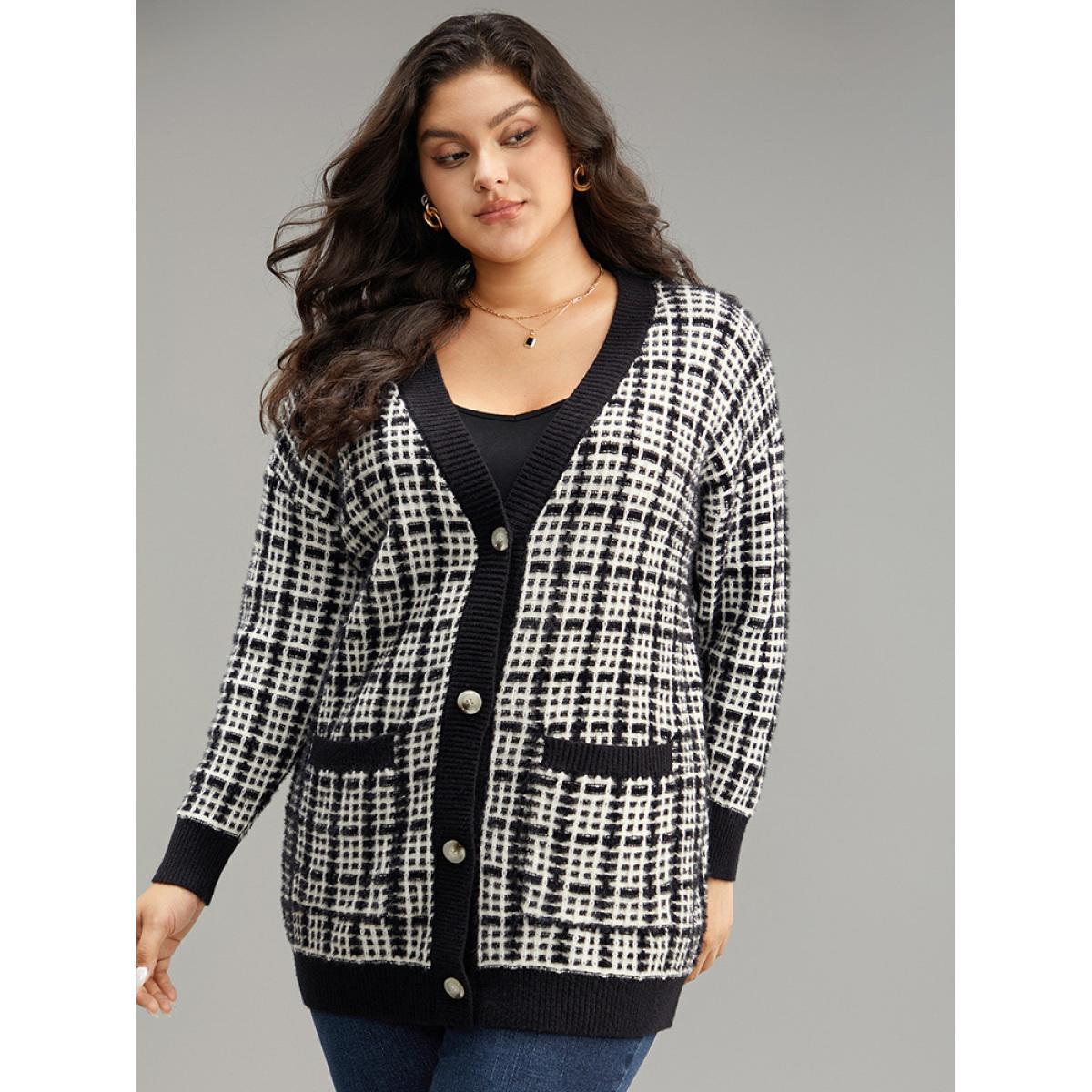 Plus Size Plaid Button Down Patched Pocket Cardigan Black Women Casual Loose Long Sleeve Dailywear Cardigans BloomChic 18-20/2X Product Image