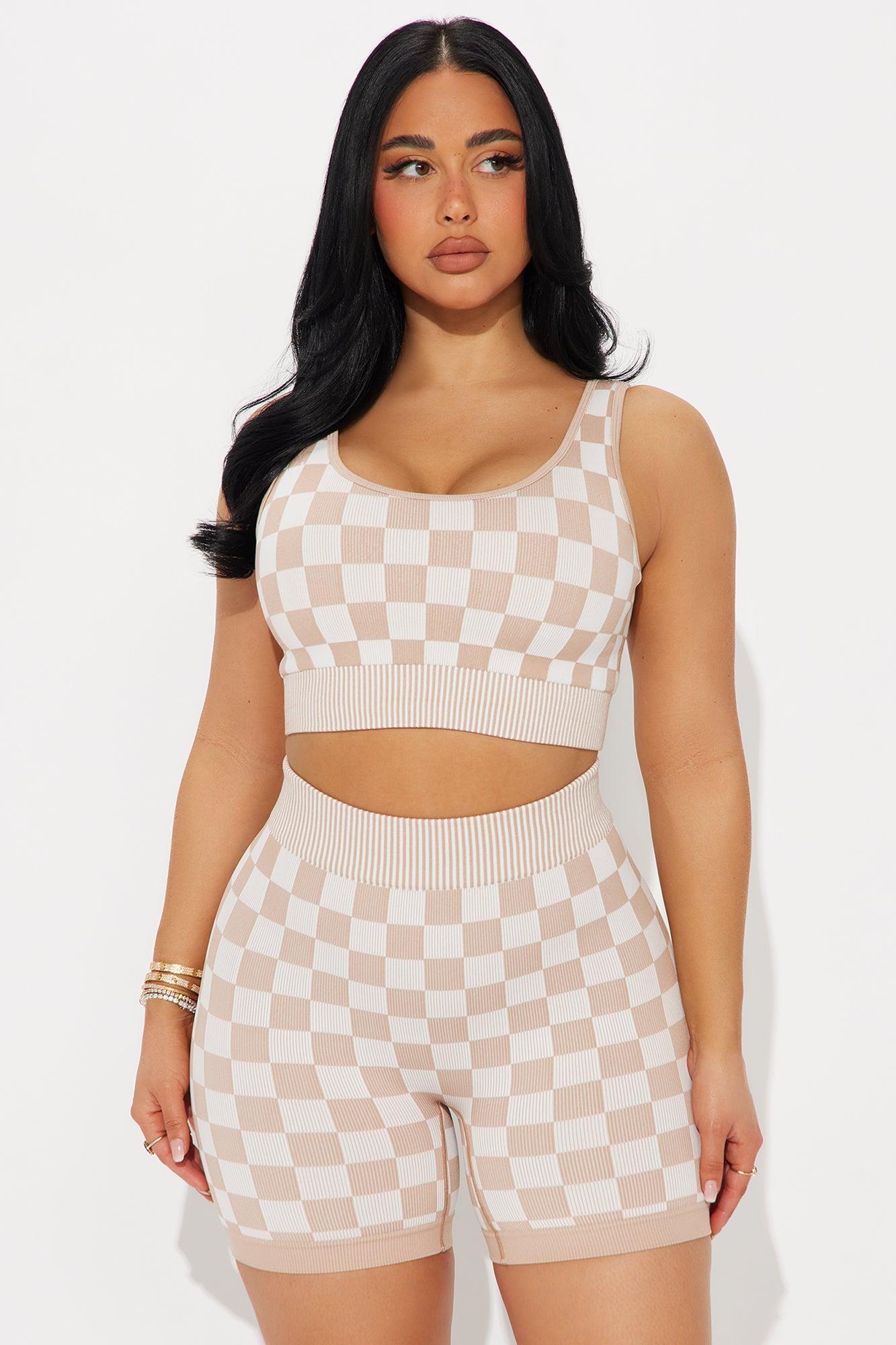 Checkmate Active Set - Taupe Product Image