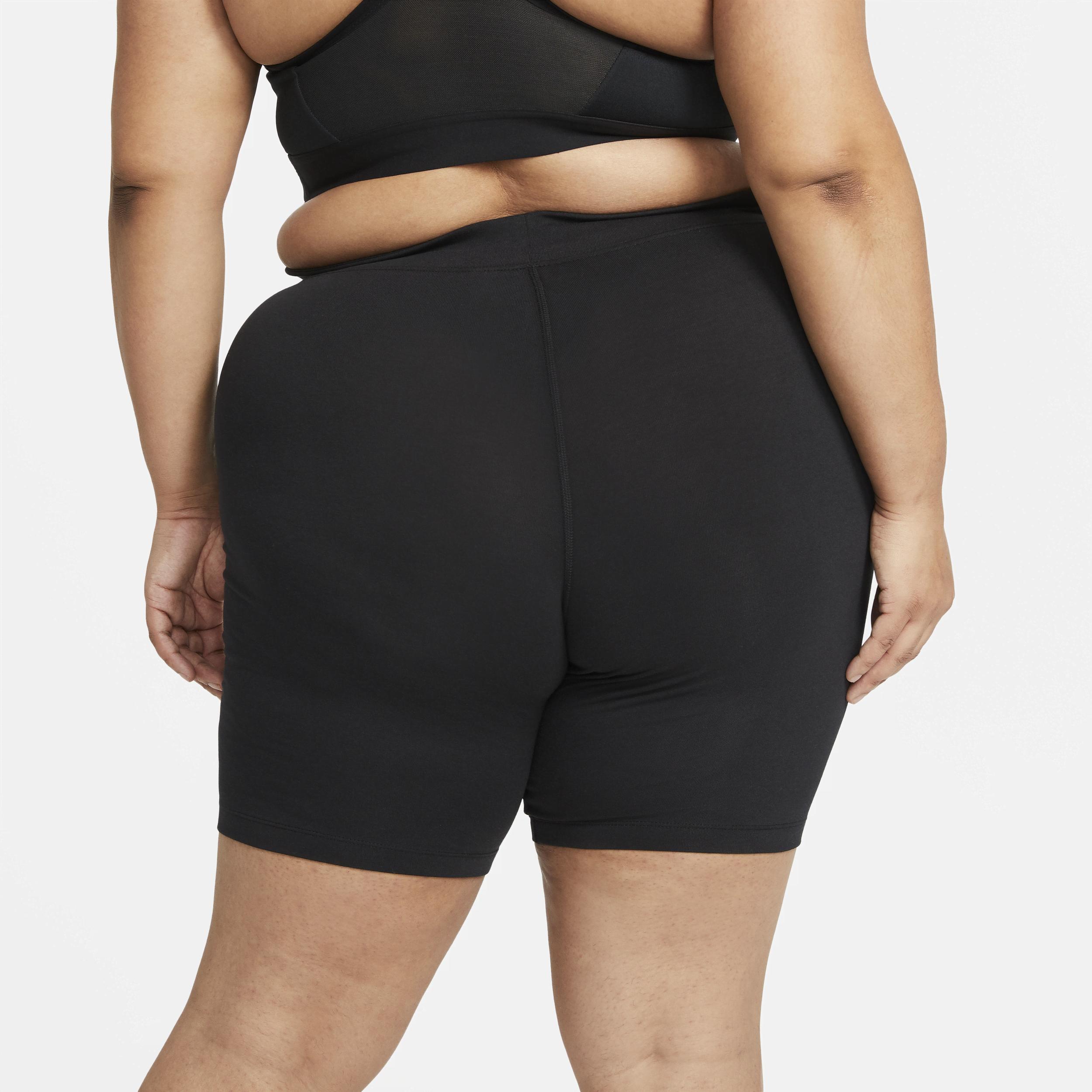 Womens Nike Sportswear Essential Mid-Rise Bike Shorts (Plus Size) Product Image