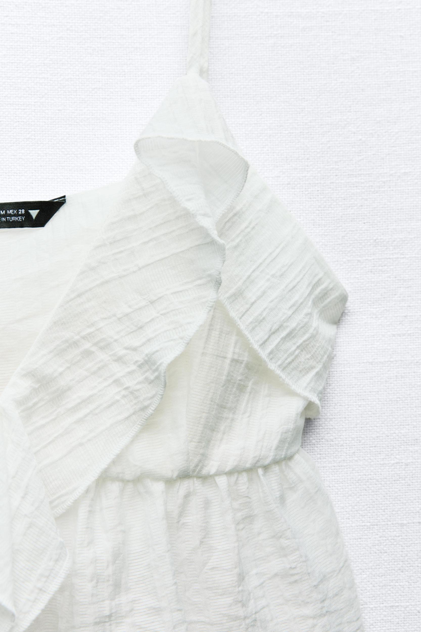 TEXTURED RUFFLED TOP Product Image