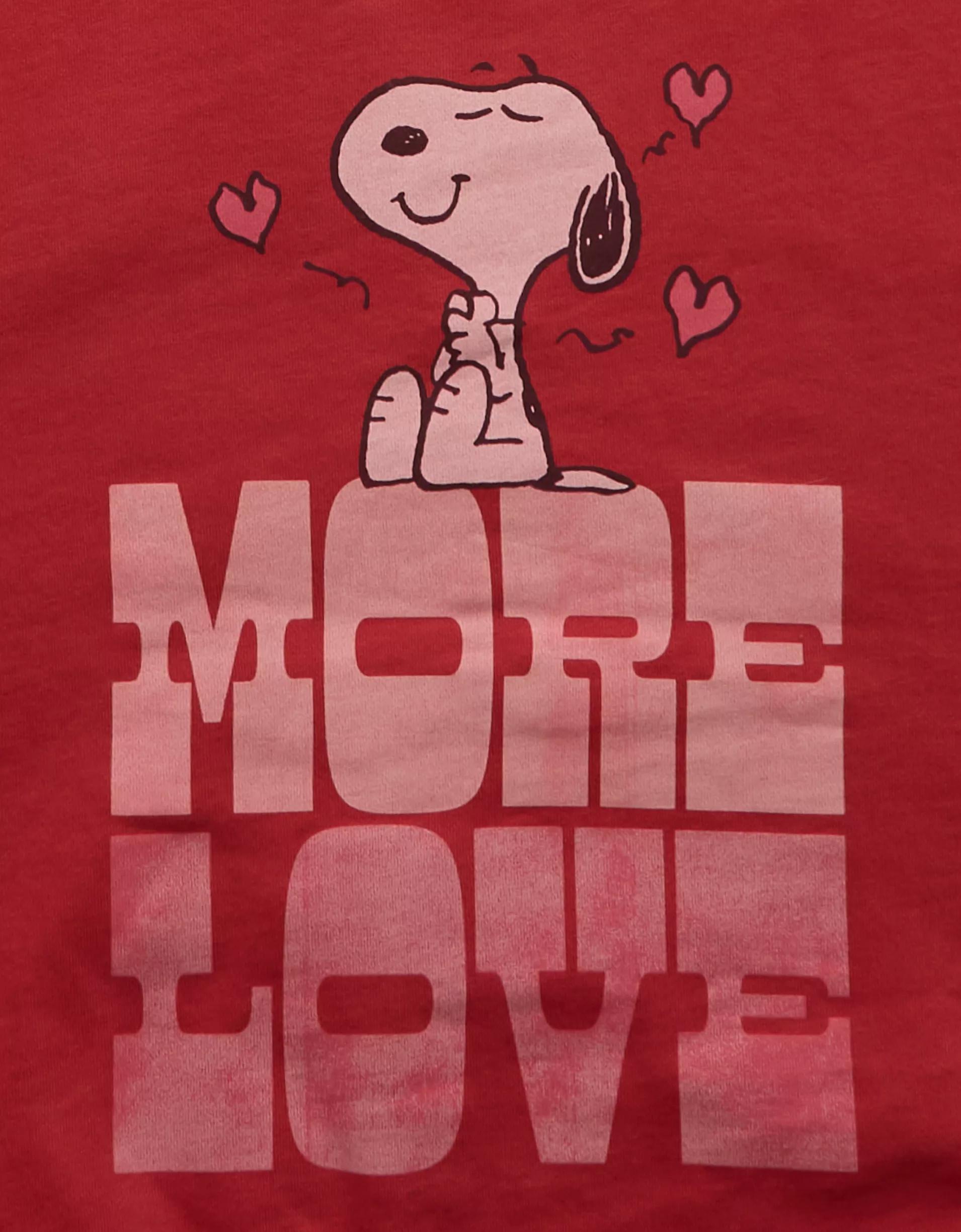 AE Valentine's Day Snoopy Graphic Relaxed Crew Neck Sweatshirt Product Image