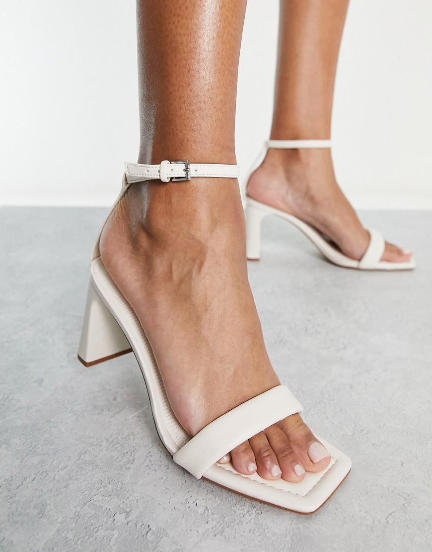 Stradivarius heeled sandal Product Image