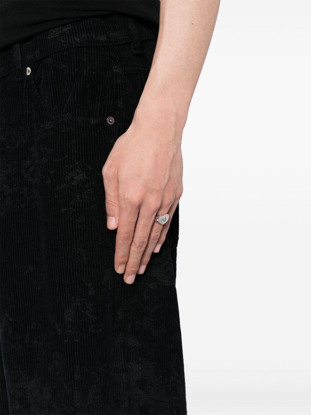 Warm Welcome heart-shaped ring Product Image