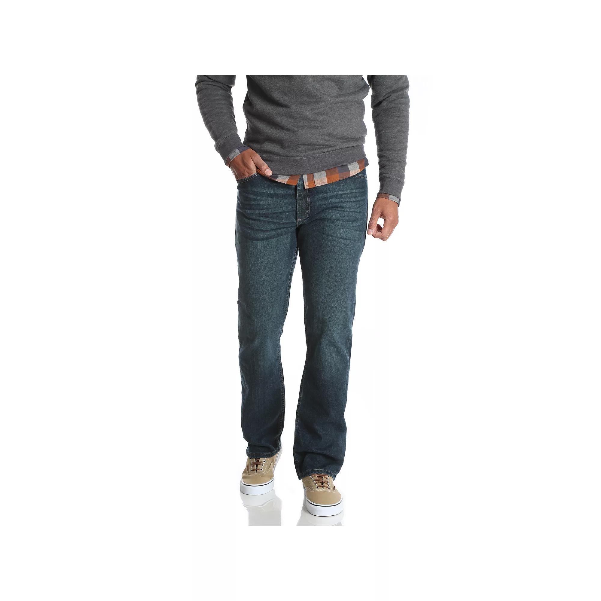 Men's Wrangler Regular-Fit Jeans, Size: 33X32, Blackened Blue Product Image