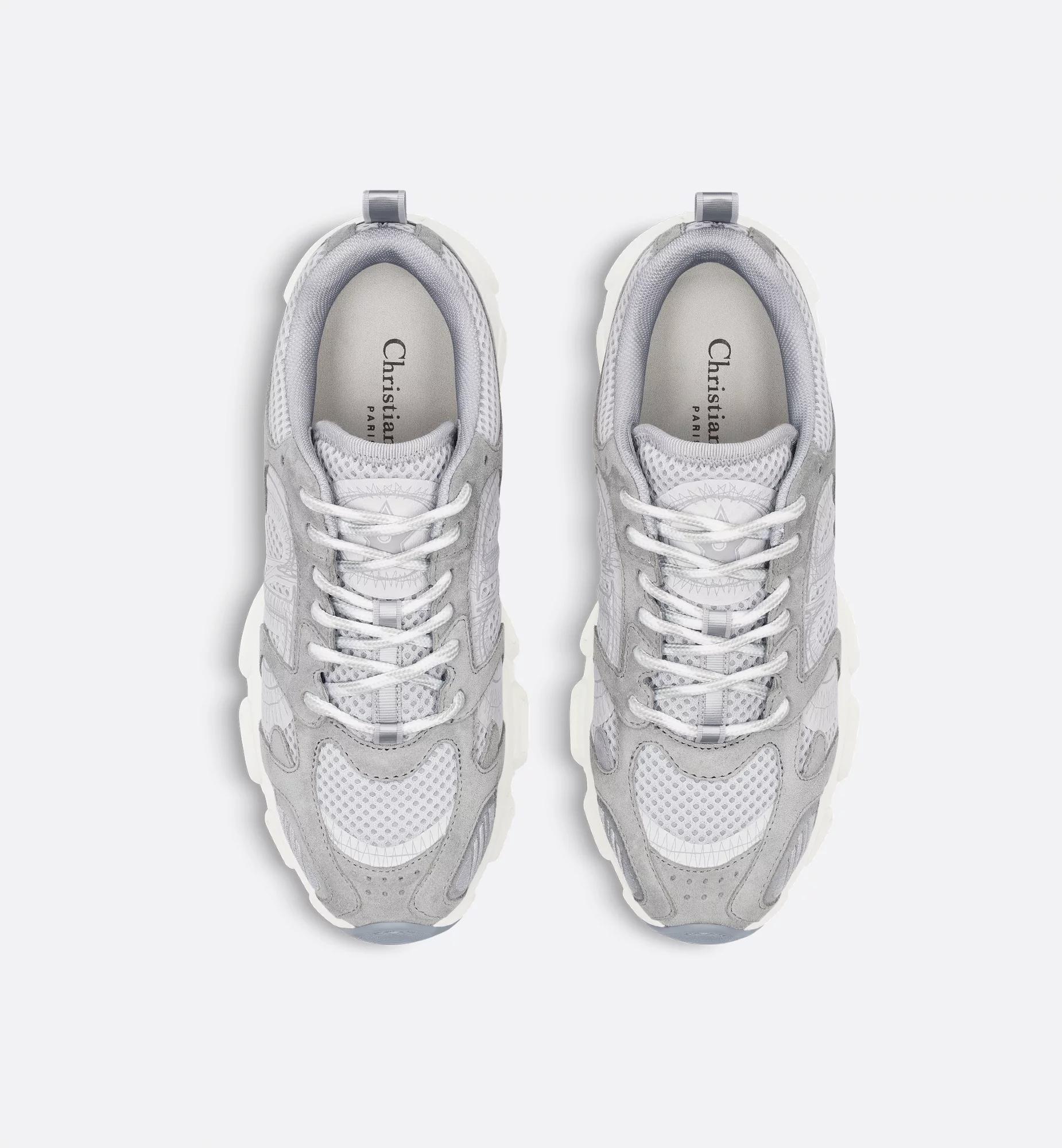Dior Chrono Sneaker Product Image