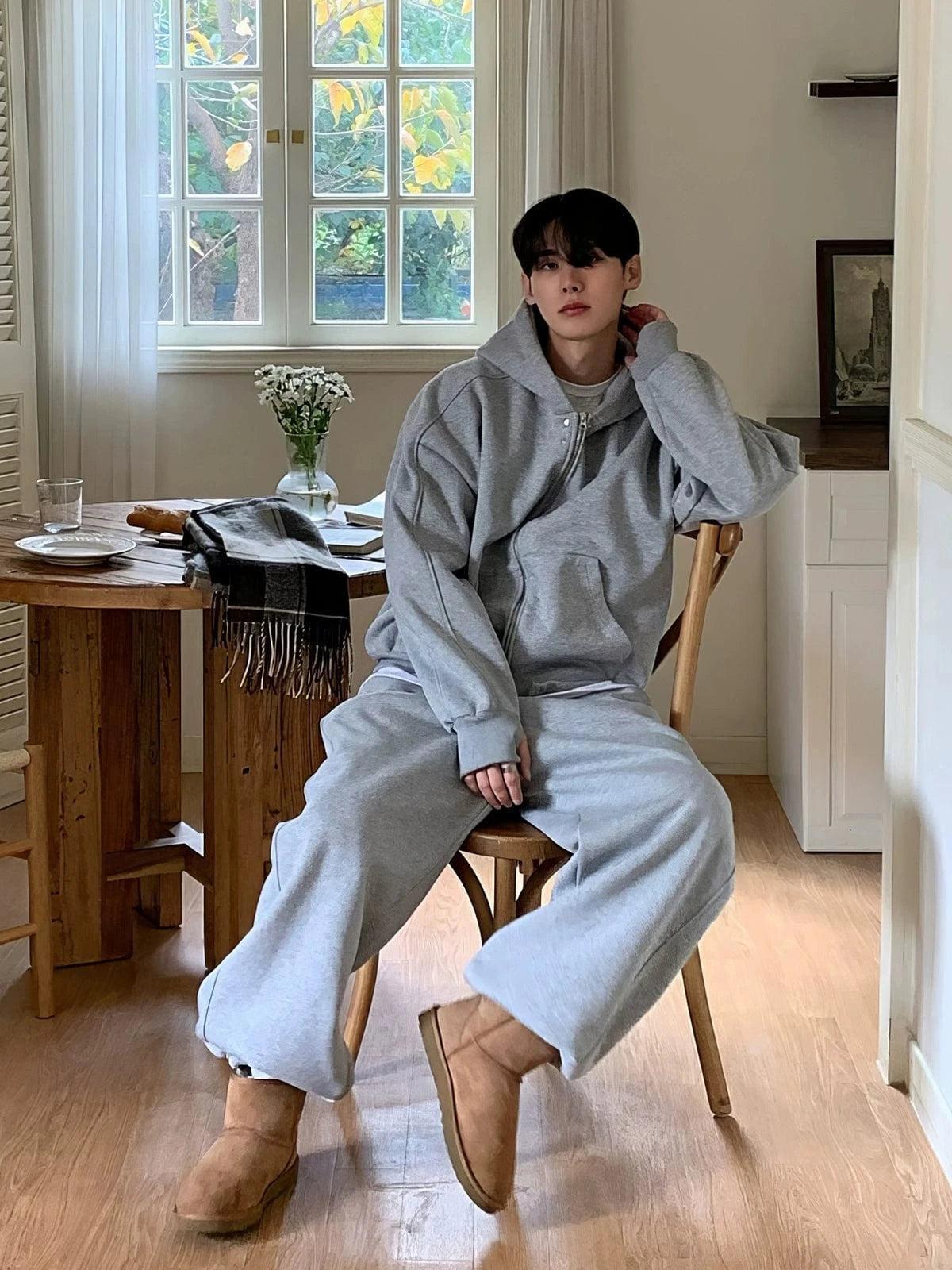 RT No. 12335 DOUBLE STITCHED SWEATPANTS Product Image