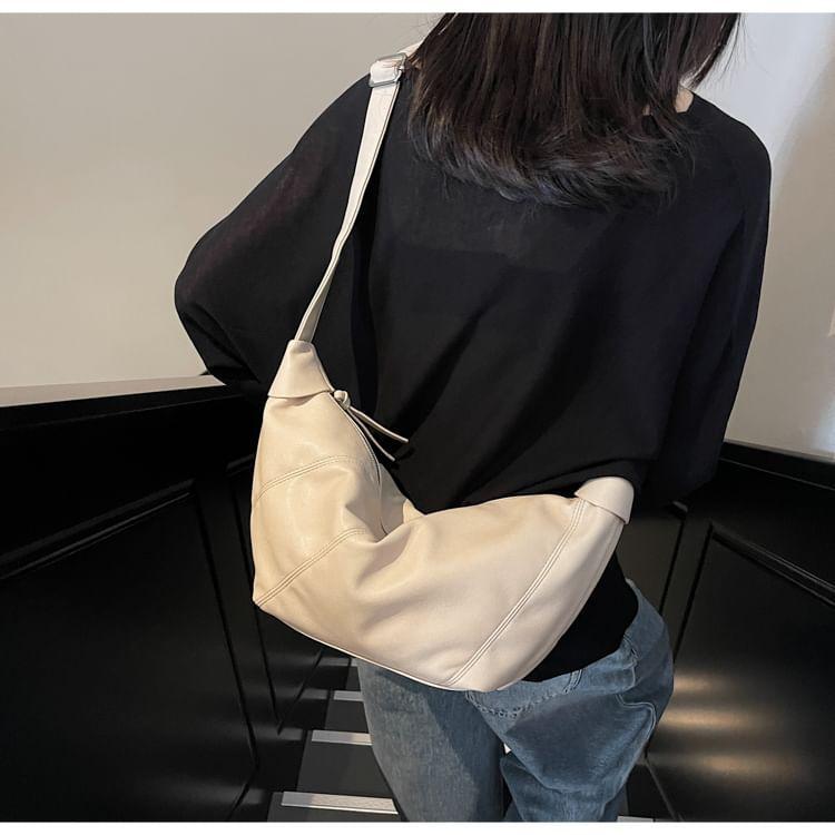 Plain Faux Leather Crossbody Bag Product Image