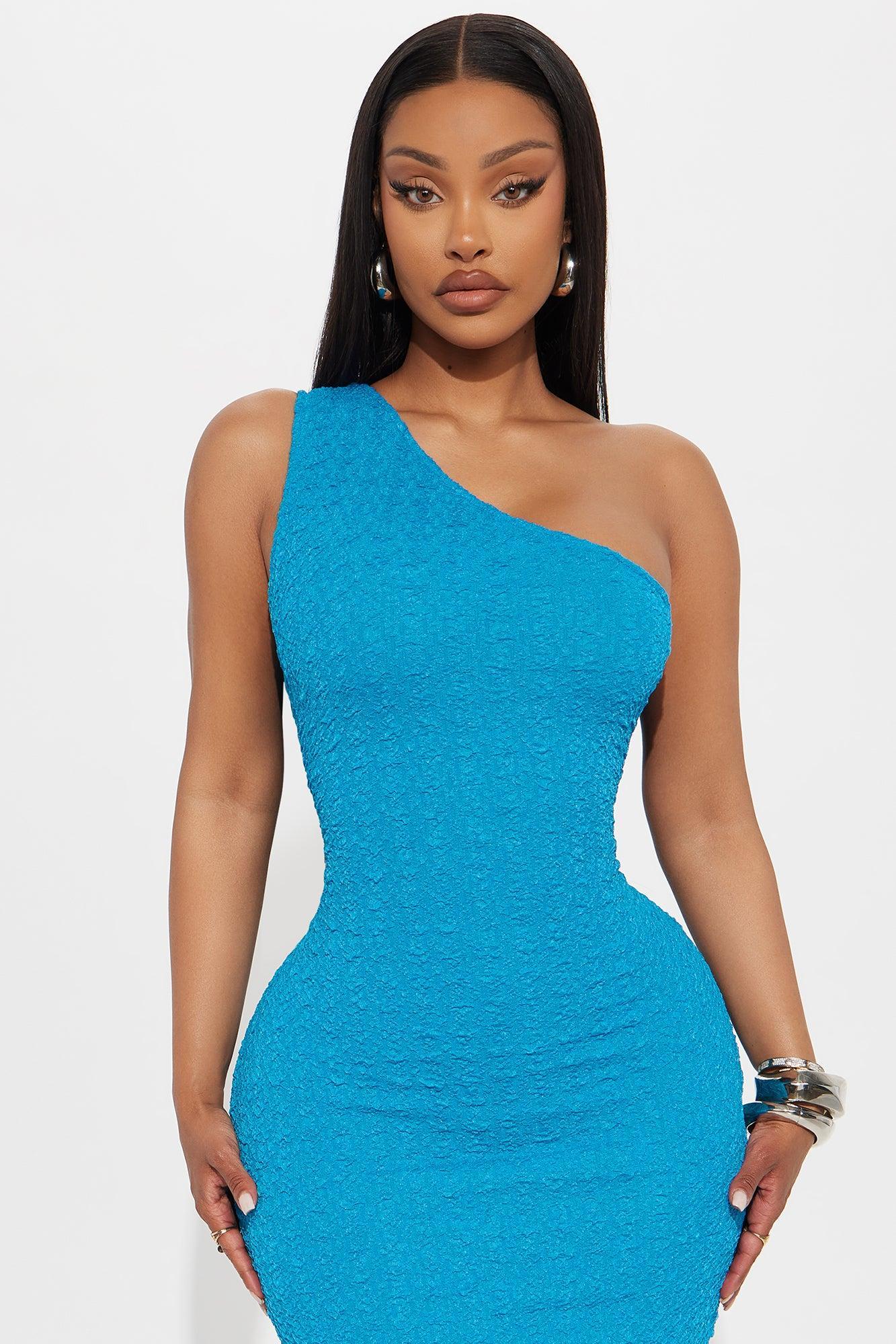 Abigal Textured Maxi Dress - Light Blue Product Image