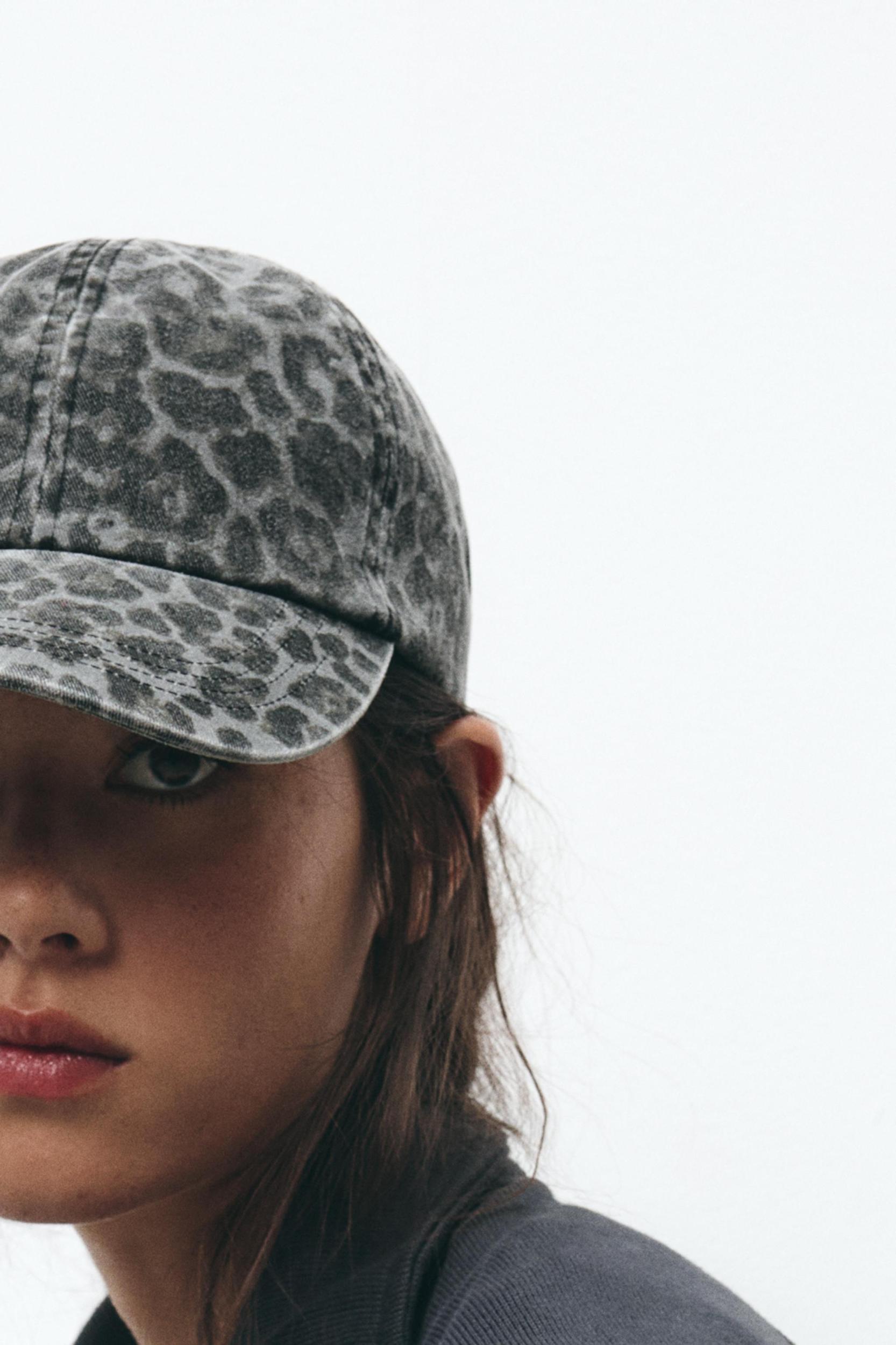 ANIMAL PRINT TWILL CAP Product Image