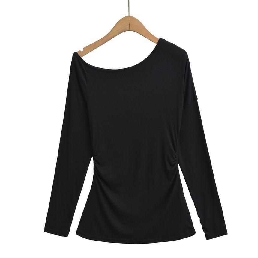 One-Shoulder Long Sleeve Plain Tee Product Image