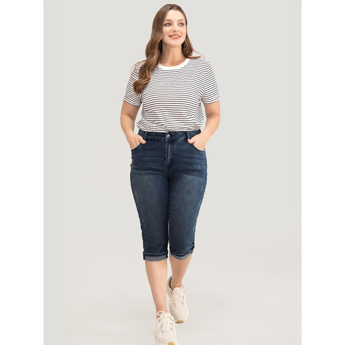 Plus Size Very Stretchy Medium Wash Roll Hem Knee Denim Shorts Women Midnight High stretch Dailywear Pocket Casual Denim Shorts BloomChic 18/2X Product Image