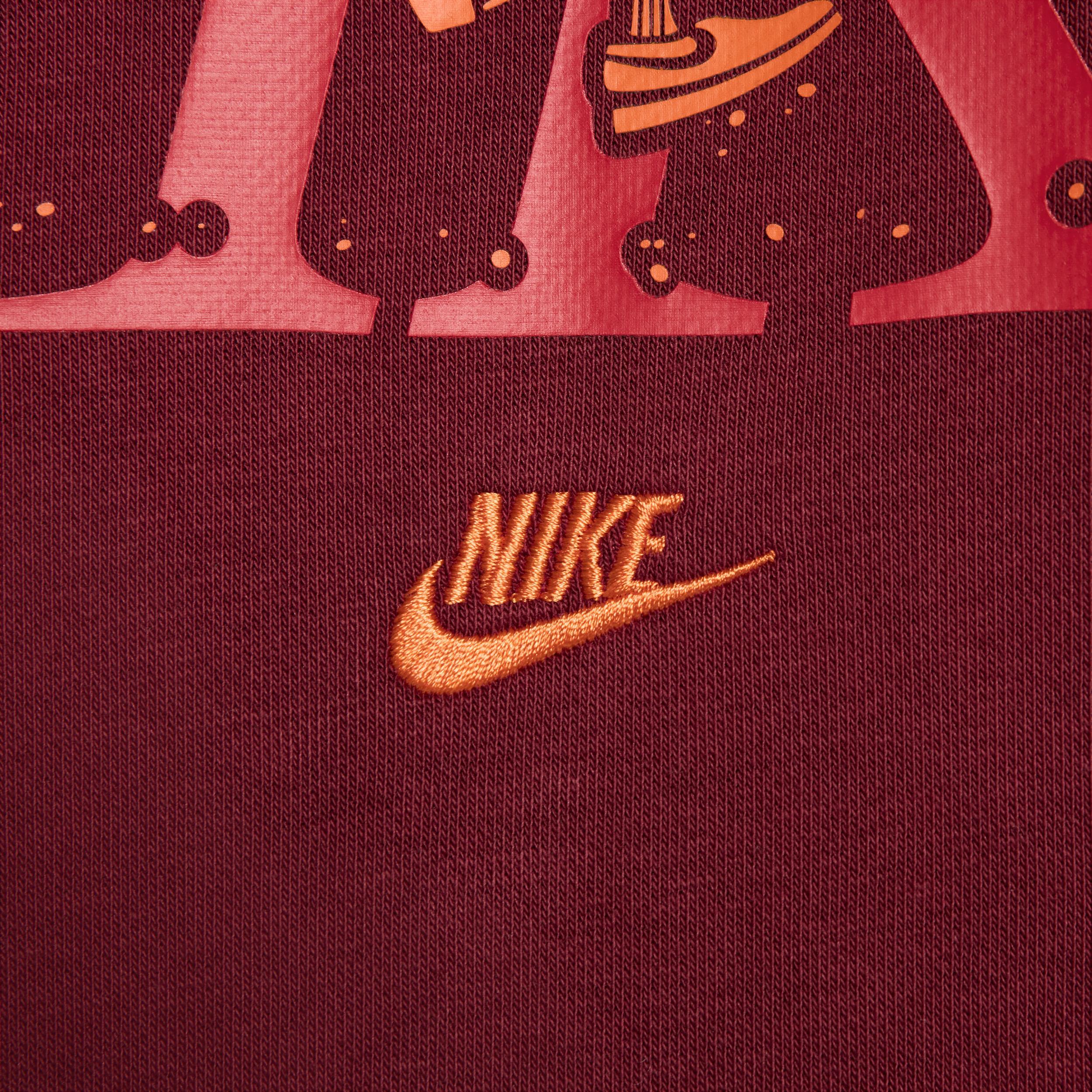 Nike Men's Club French Terry Hoodie Product Image