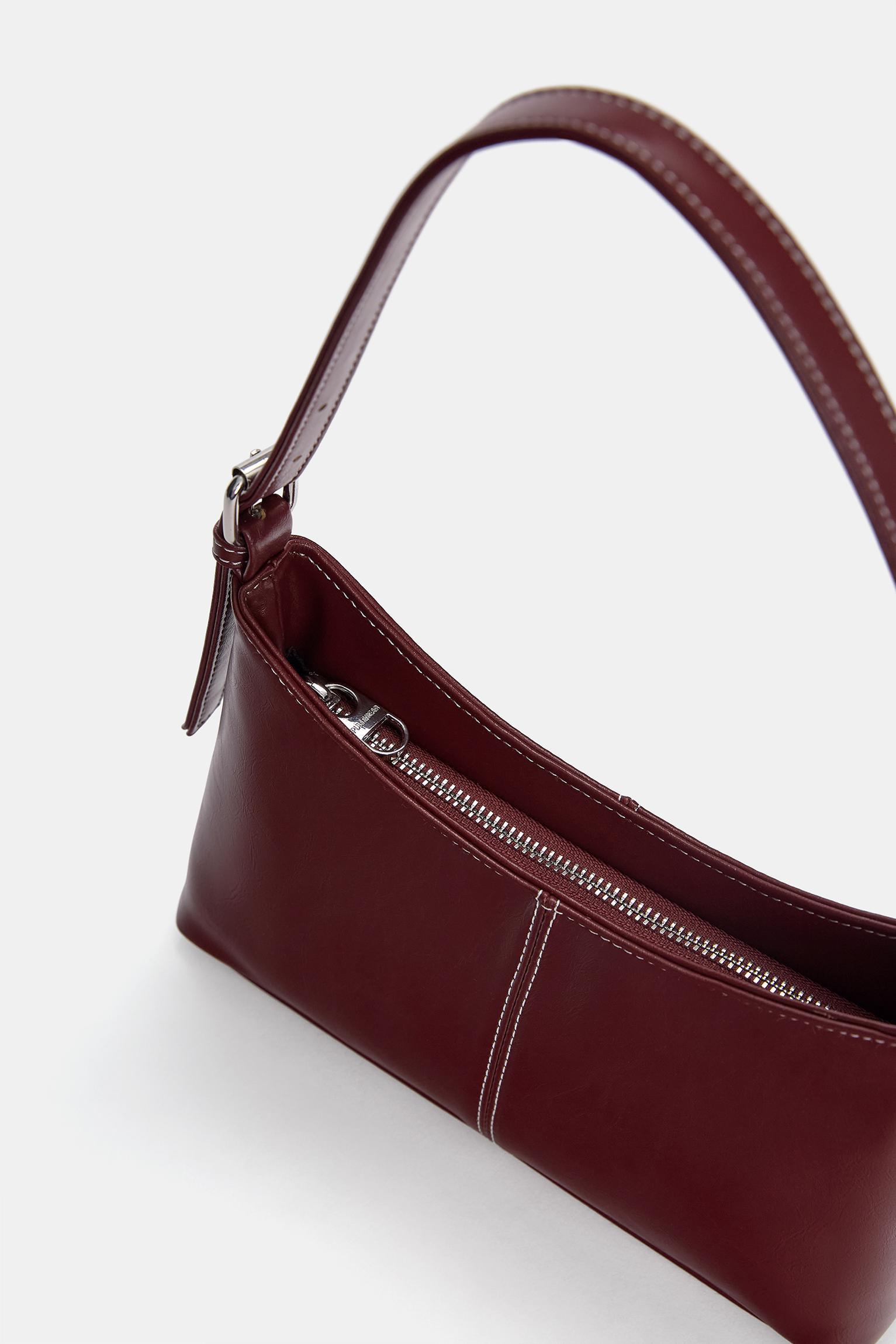 Shoulder bag with seams Product Image