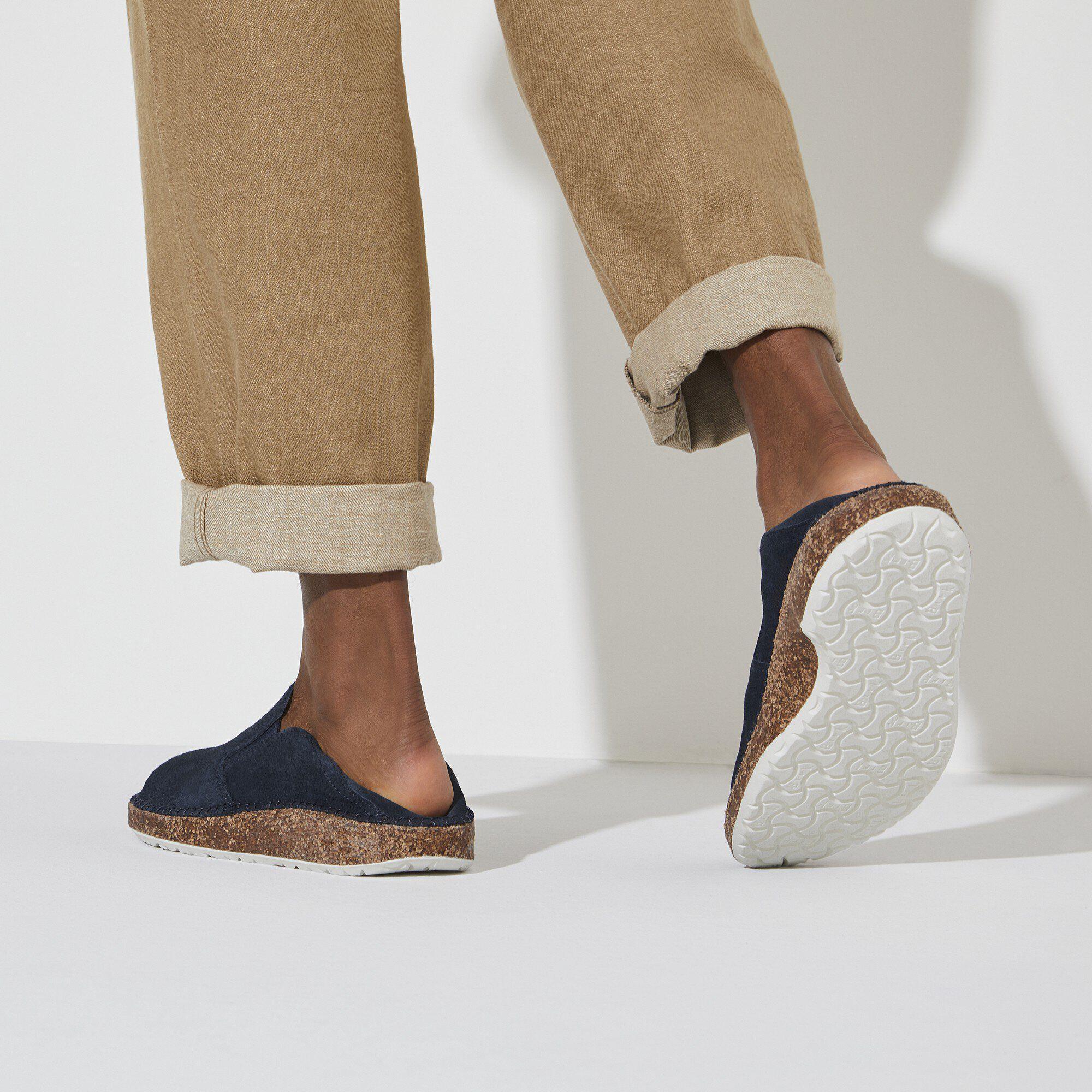 Callan Suede Leather Product Image