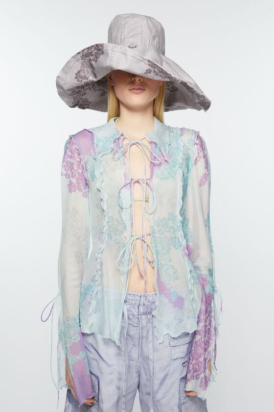 Print blouse Product Image