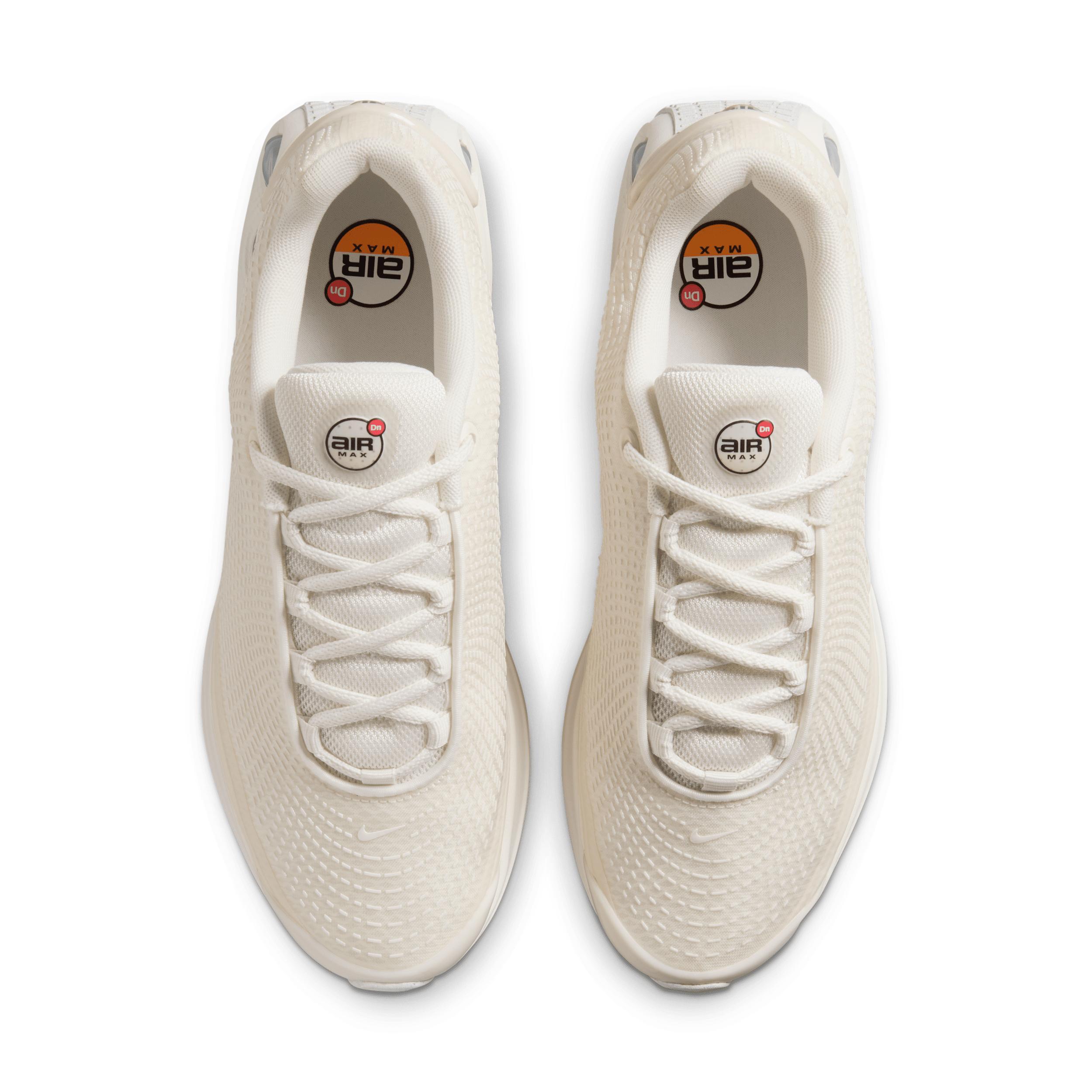 Nike Women's Air Max Dn SE Shoes Product Image