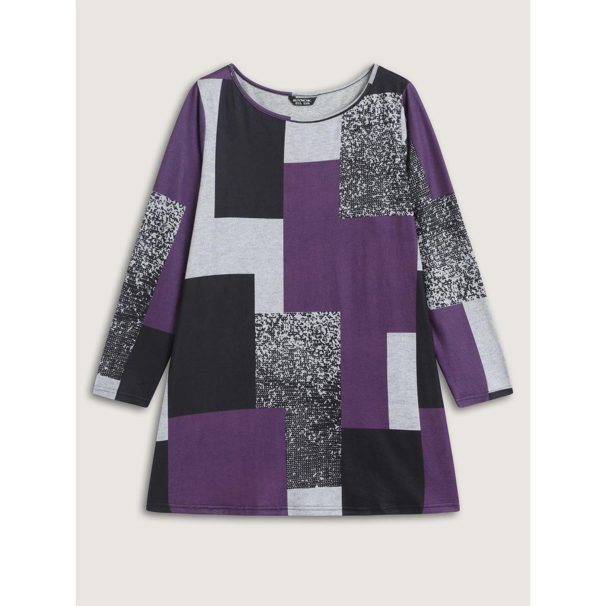 Plus Size Colorblock Contrast Round Neck T-shirt Eggplant Women Elegant Contrast Colorblock Boat Neck Dailywear T-shirts BloomChic 26/4X Product Image