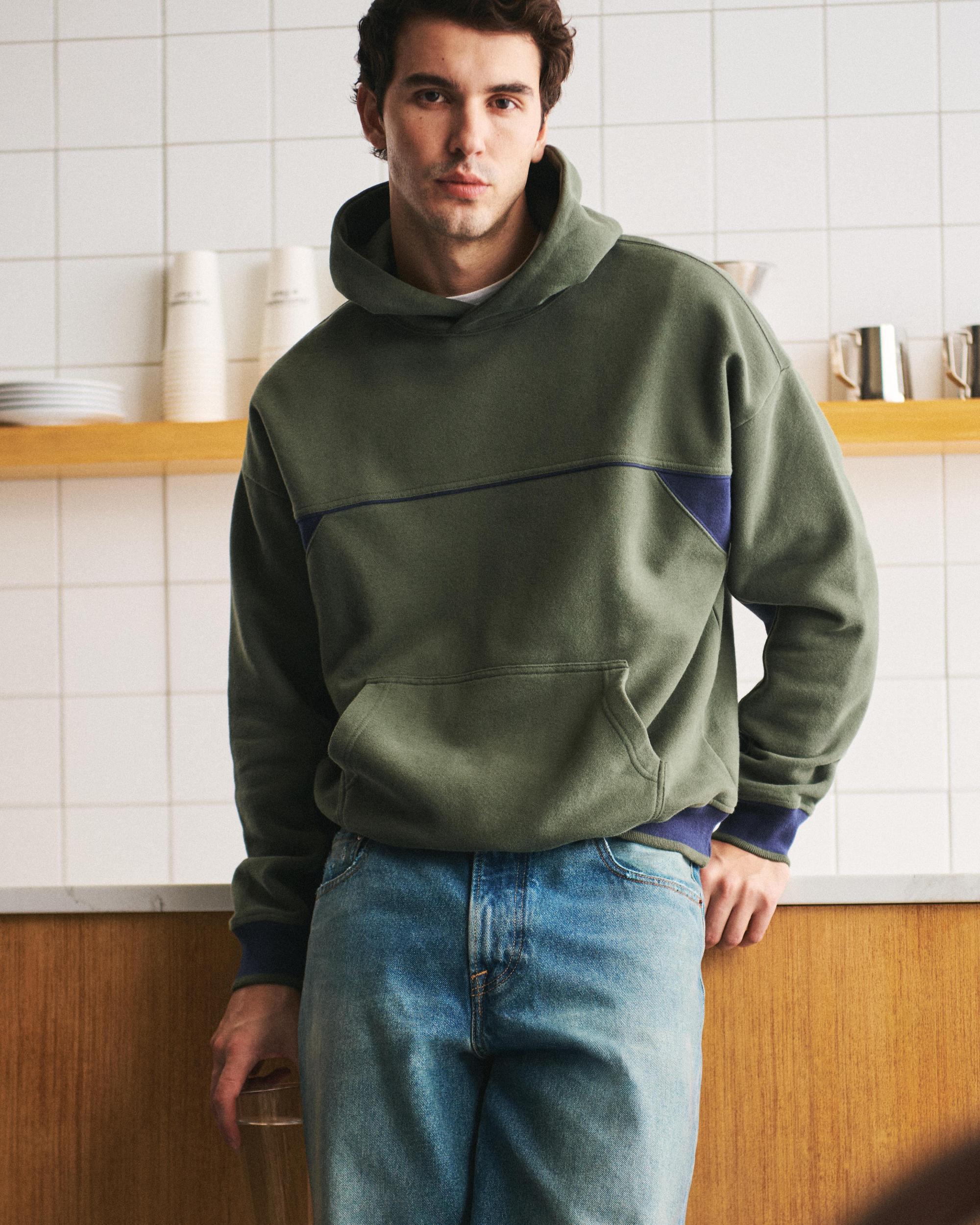 Essential Popover Hoodie Product Image