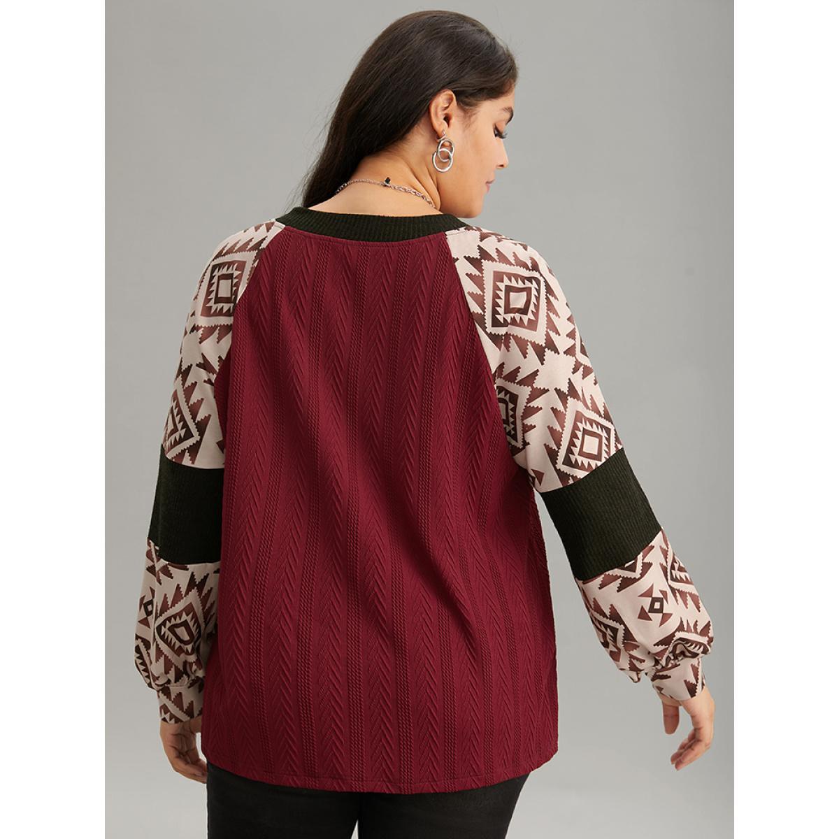 Plus Size Boho Print Contrast Texture Rib Knit Raglan Sleeve Sweatshirt Women Burgundy Casual Rib Knit V-neck Dailywear Sweatshirts BloomChic 14-16/1X Product Image