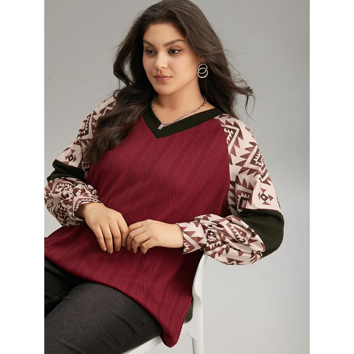 Plus Size Boho Print Contrast Texture Rib Knit Raglan Sleeve Sweatshirt Women Burgundy Casual Rib Knit V-neck Dailywear Sweatshirts BloomChic 14-16/1X Product Image