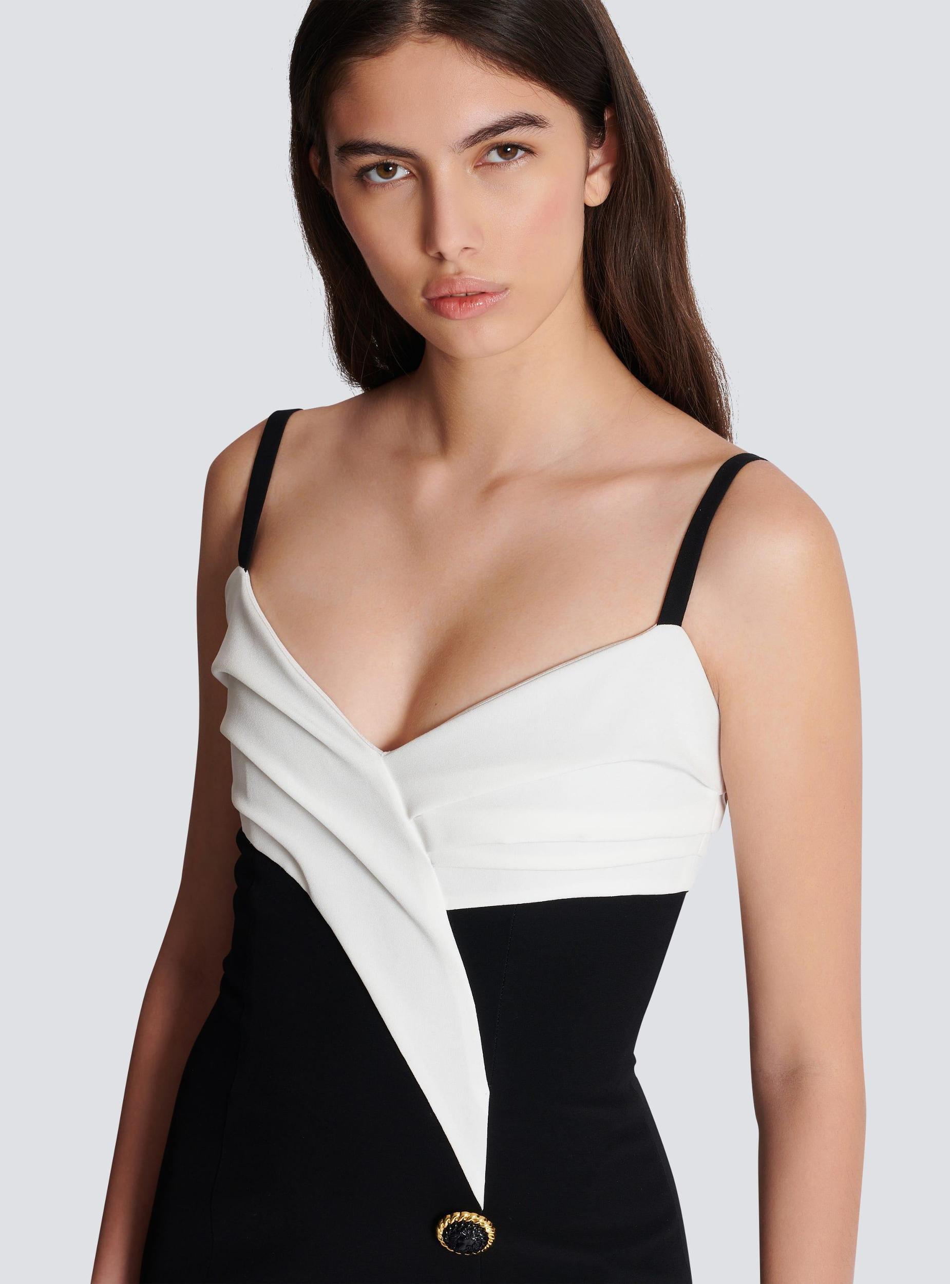 Two-tone long crepe dress with leg slit Product Image