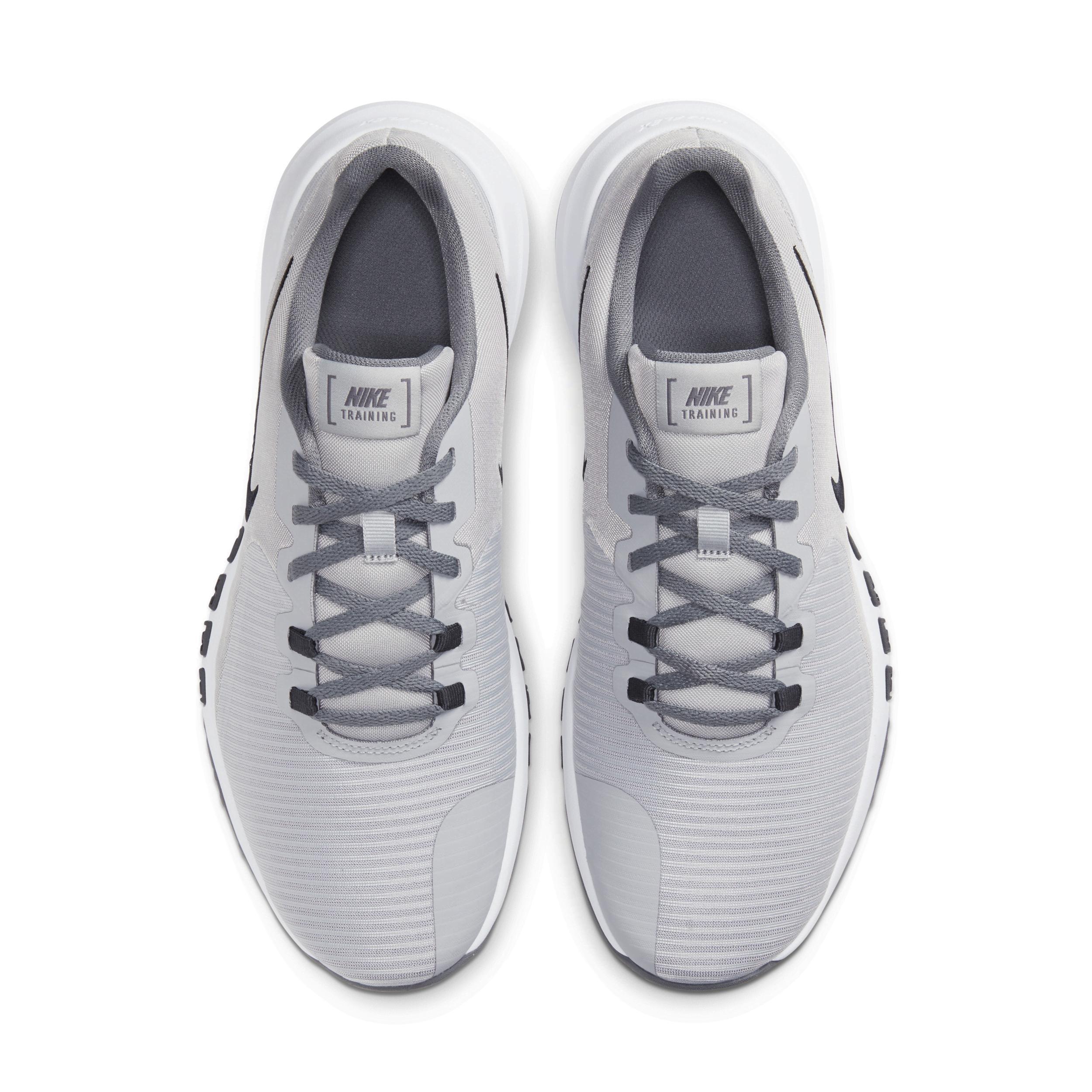 Nike Men's Flex Control 4 Workout Shoes Product Image