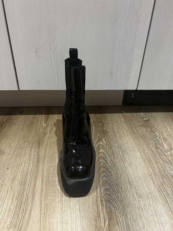 TEASER BLACK PATENT - SM REBOOTED Female Product Image
