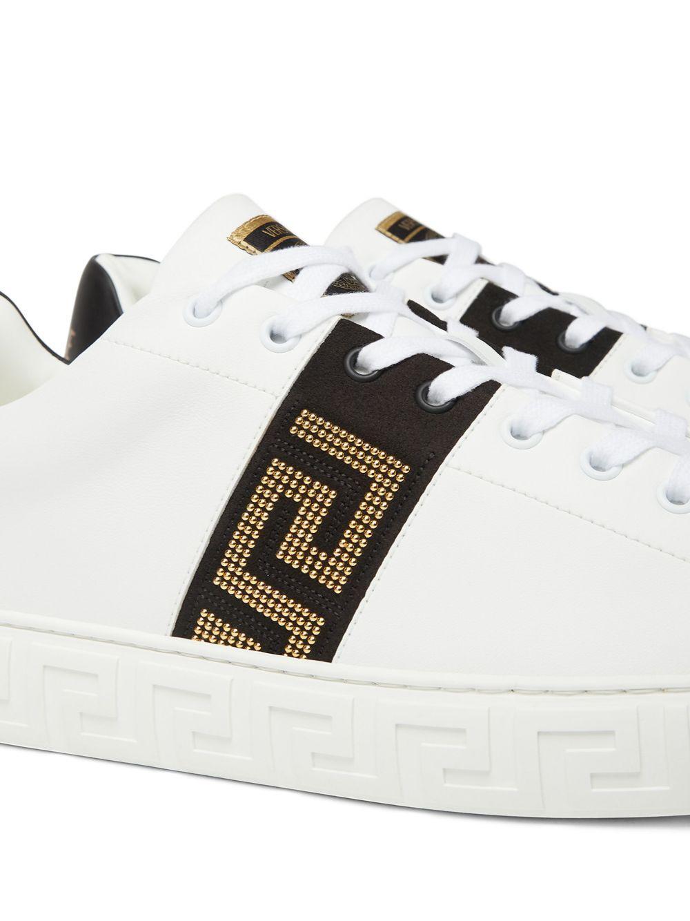 logo sneakers Product Image
