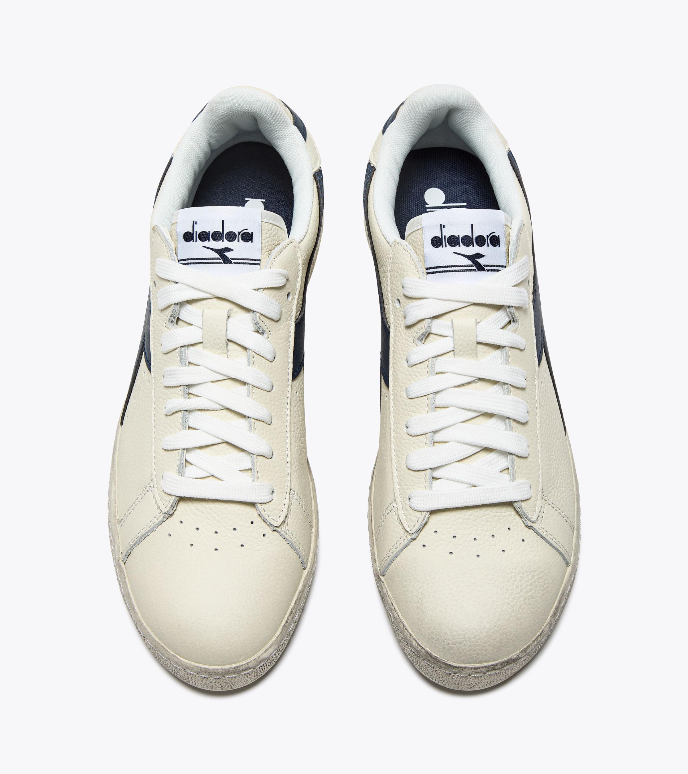 GAME L LOW WAXED Product Image