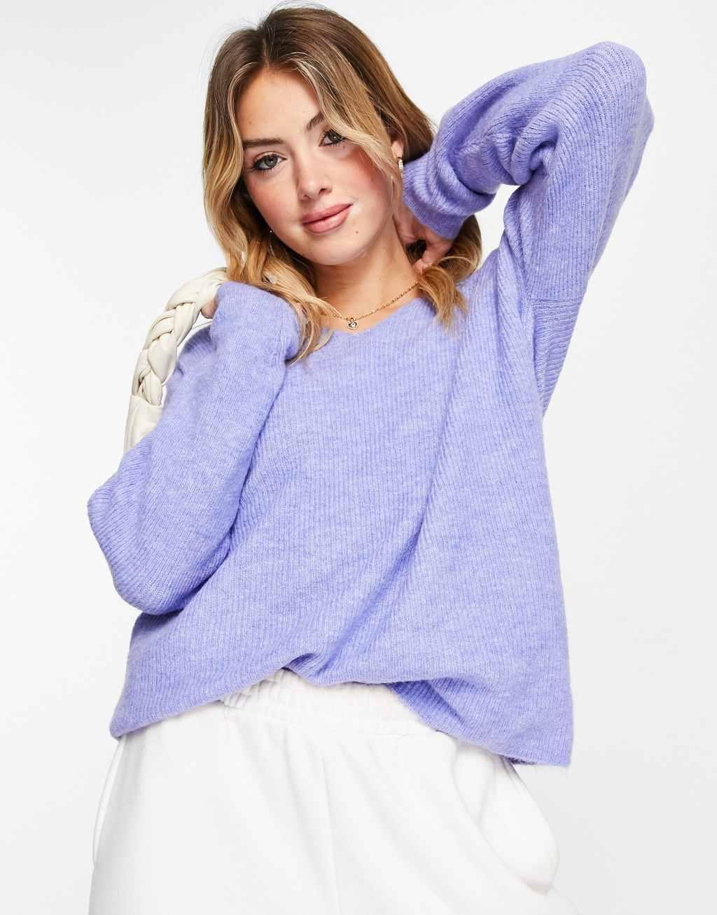 Vero Moda lightweight v neck sweater Product Image