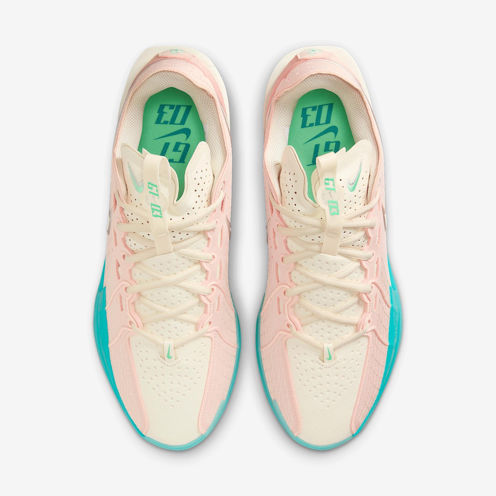 Nike G.T. Cut 3 Basketball Shoes Product Image