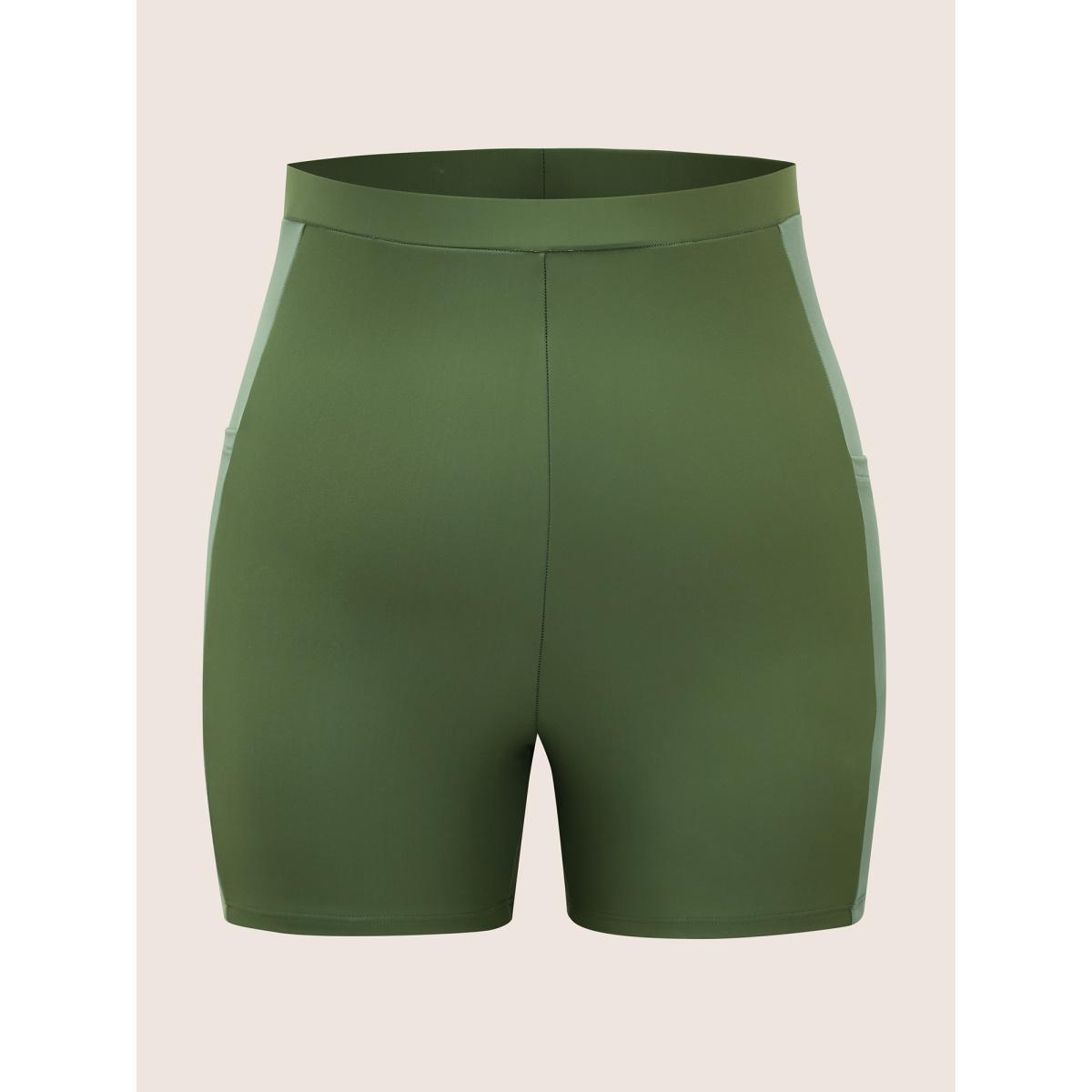 Plus Size Two Tone Patched Pocket Swim Bottom Women's Swimwear ArmyGreen Beach Contrast High stretch Skinny High Rise Side seam pocket Curve Swim Bottoms BloomChic 18-20/2X Product Image