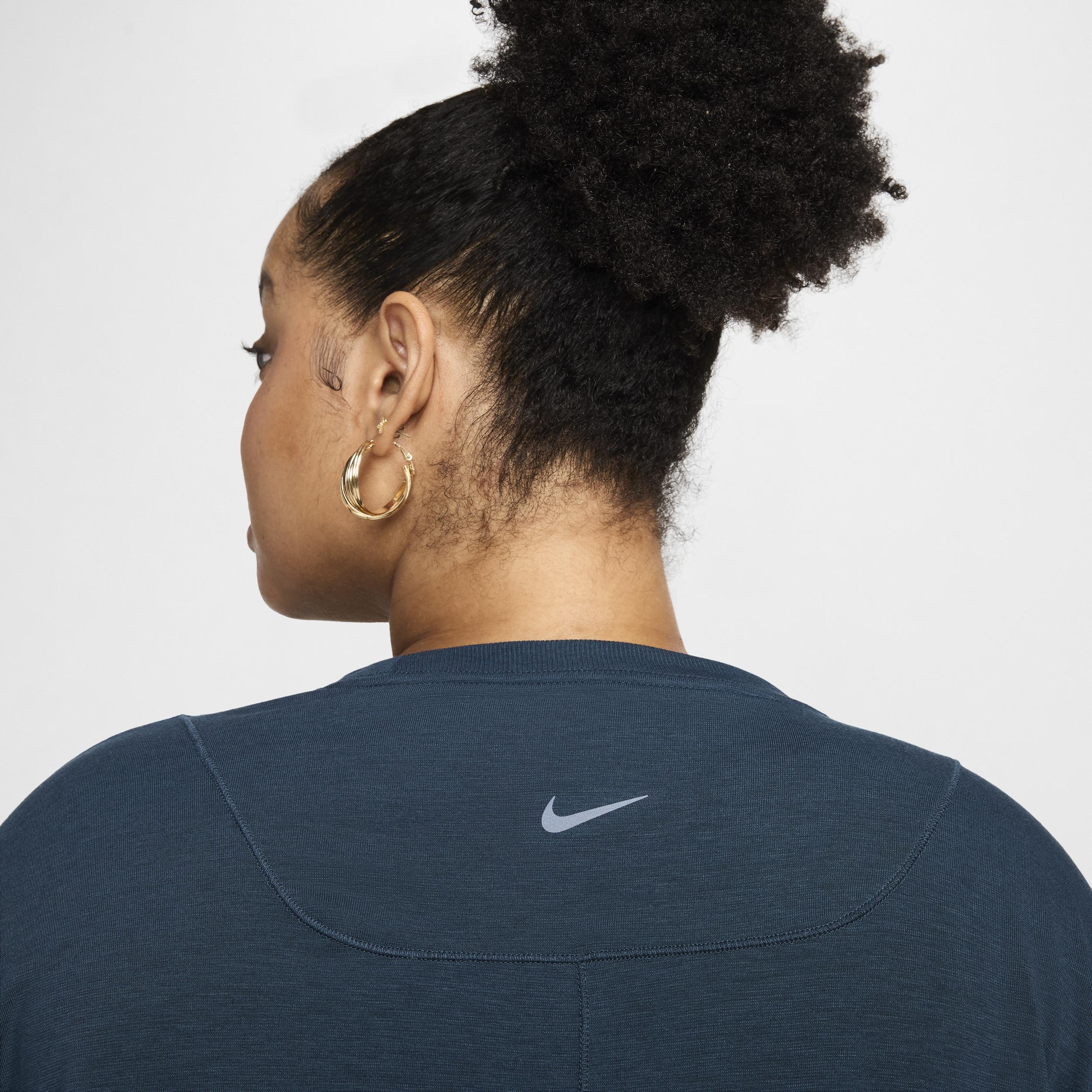 Nike One Relaxed Women's Dri-FIT Short-Sleeve Top (Plus Size) Product Image