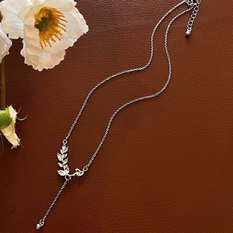 Leaf Alloy Lariat Necklace Product Image