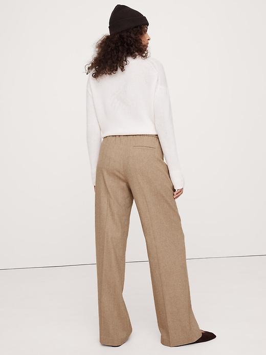 Mid-Rise Pull-On Italian Flannel Pant Product Image