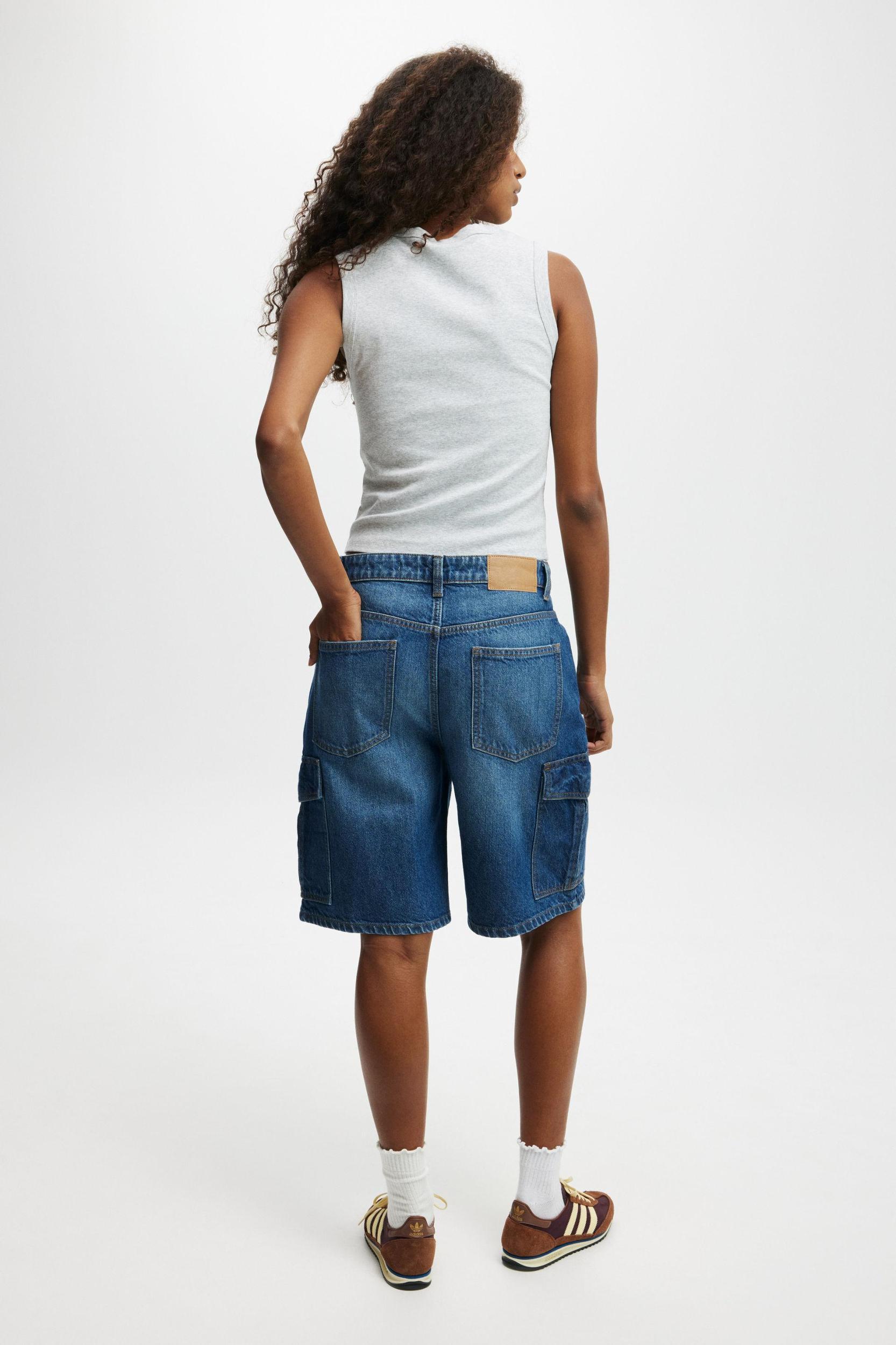 Super Baggy Cargo Denim Jort Product Image