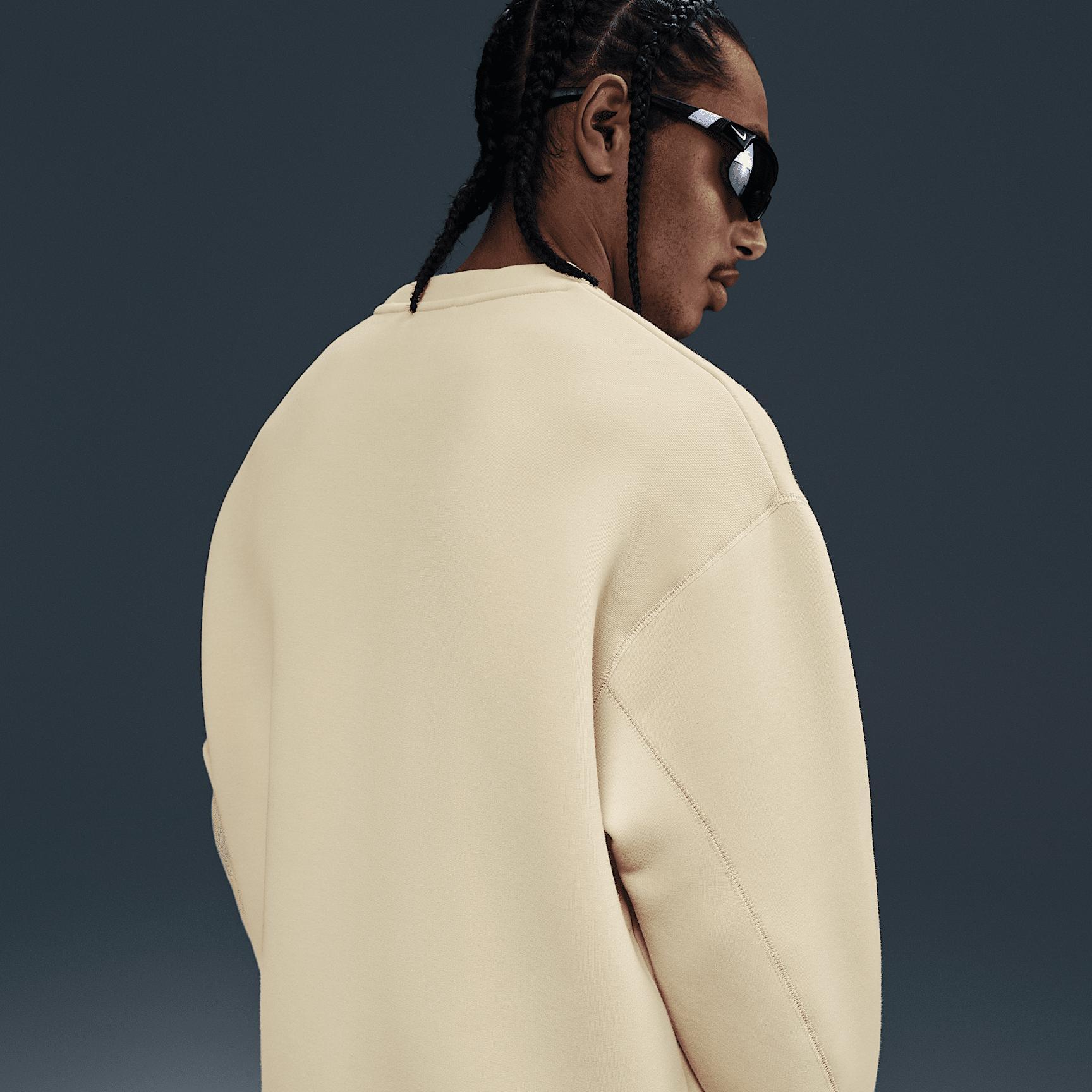 Nike Tech Men's Fleece Crew Product Image