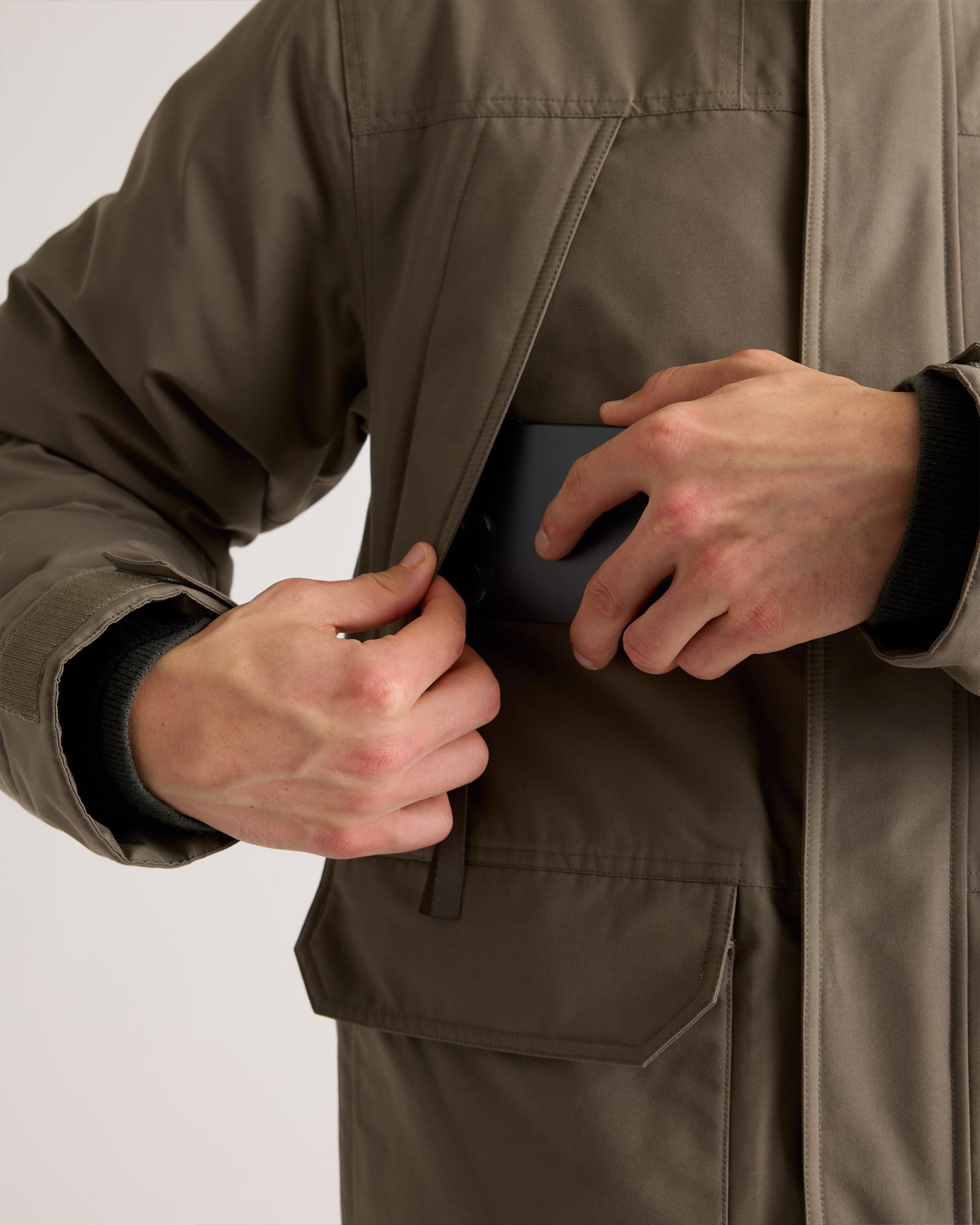 Quince | Men's Responsible Down Hooded Parka Size XL, Recycled Polyester Product Image