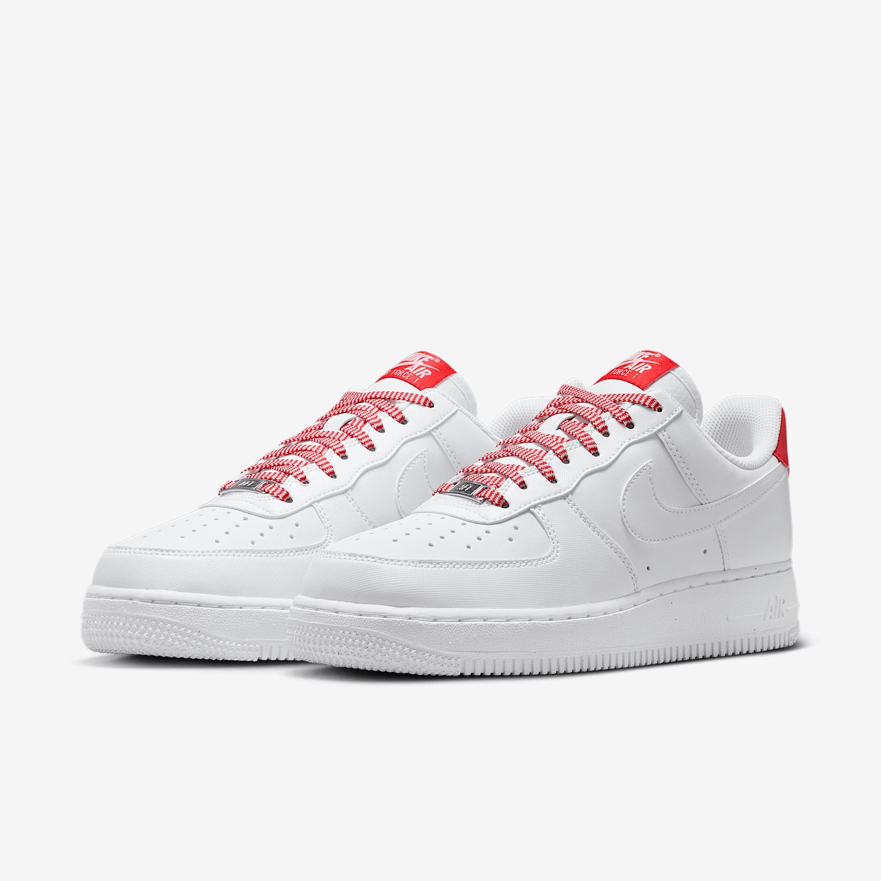 Nike Women's Air Force 1 '07 Shoes Product Image