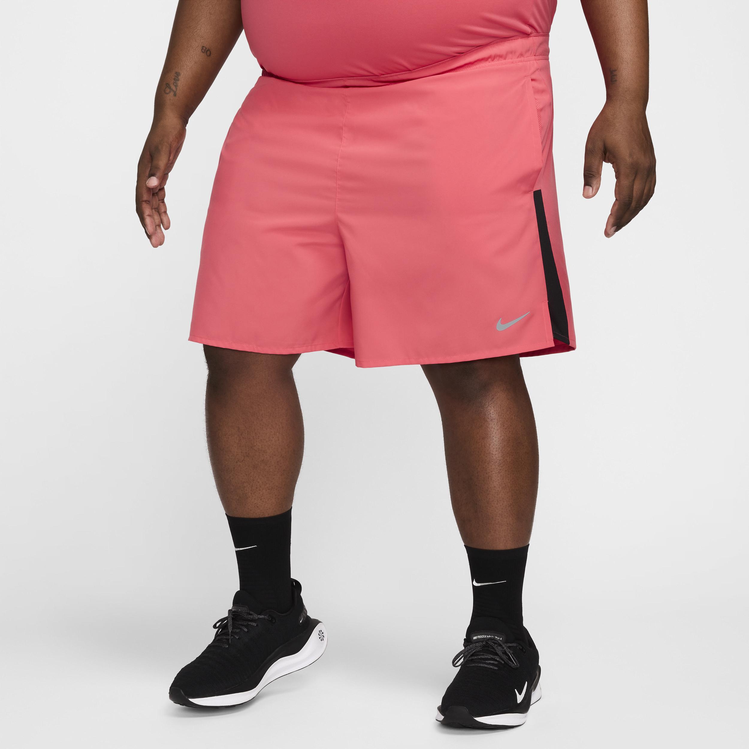 Nike Men's Challenger Dri-FIT 7" Brief-Lined Running Shorts Product Image